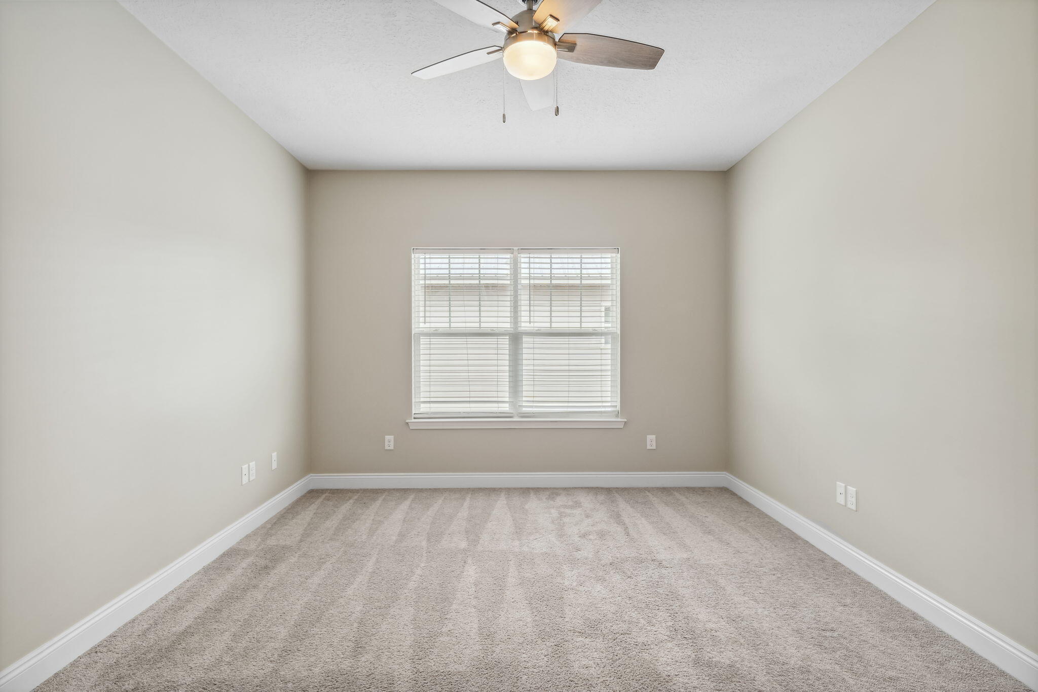 PINE TRACE - Residential Lease