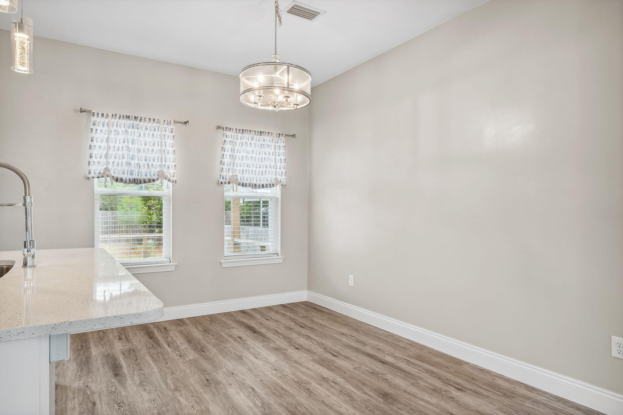 PINE TRACE - Residential Lease
