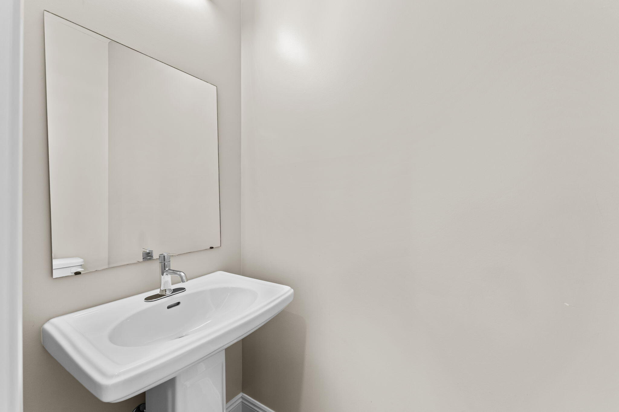 PINE TRACE - Residential Lease