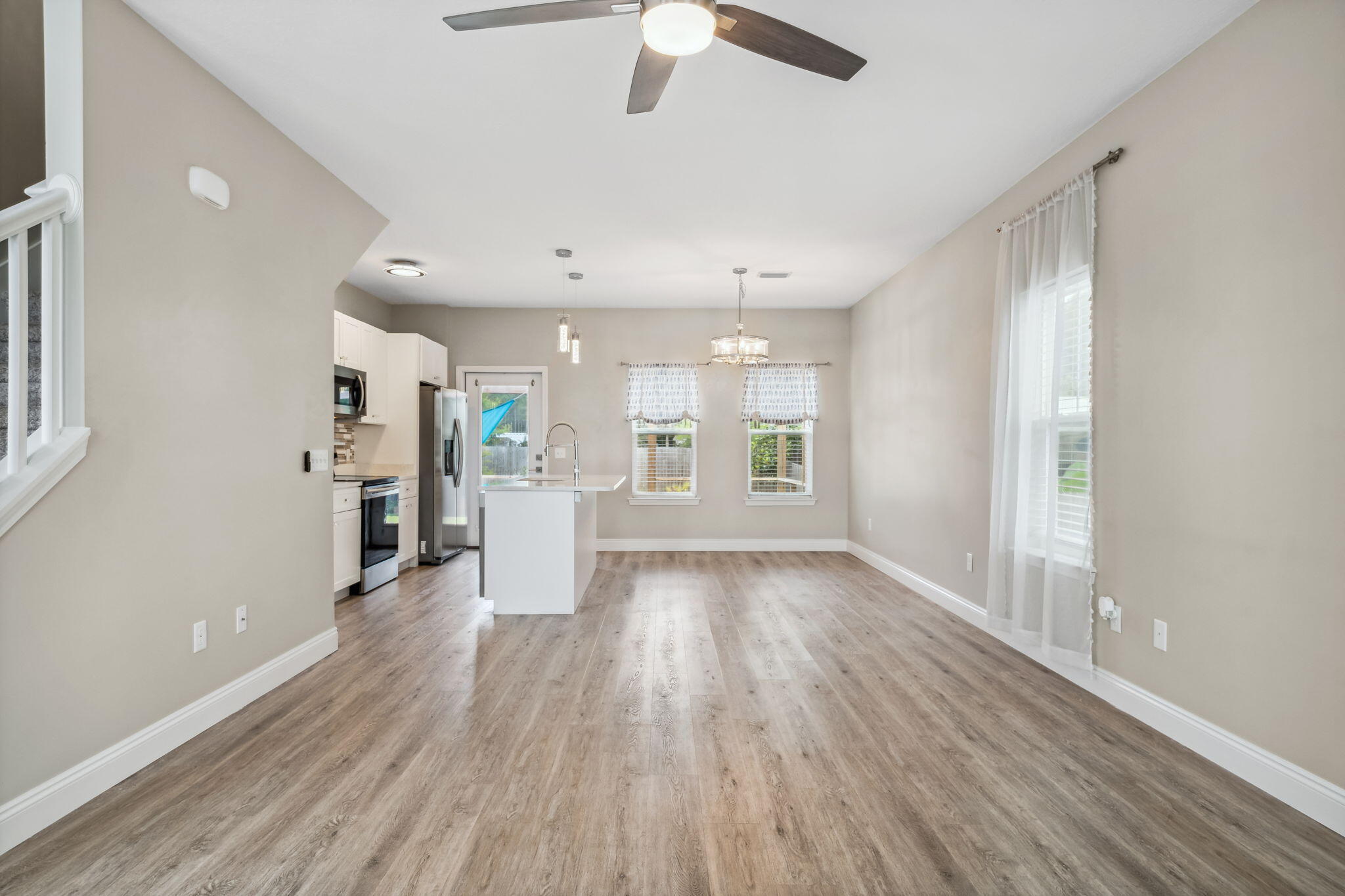 PINE TRACE - Residential Lease