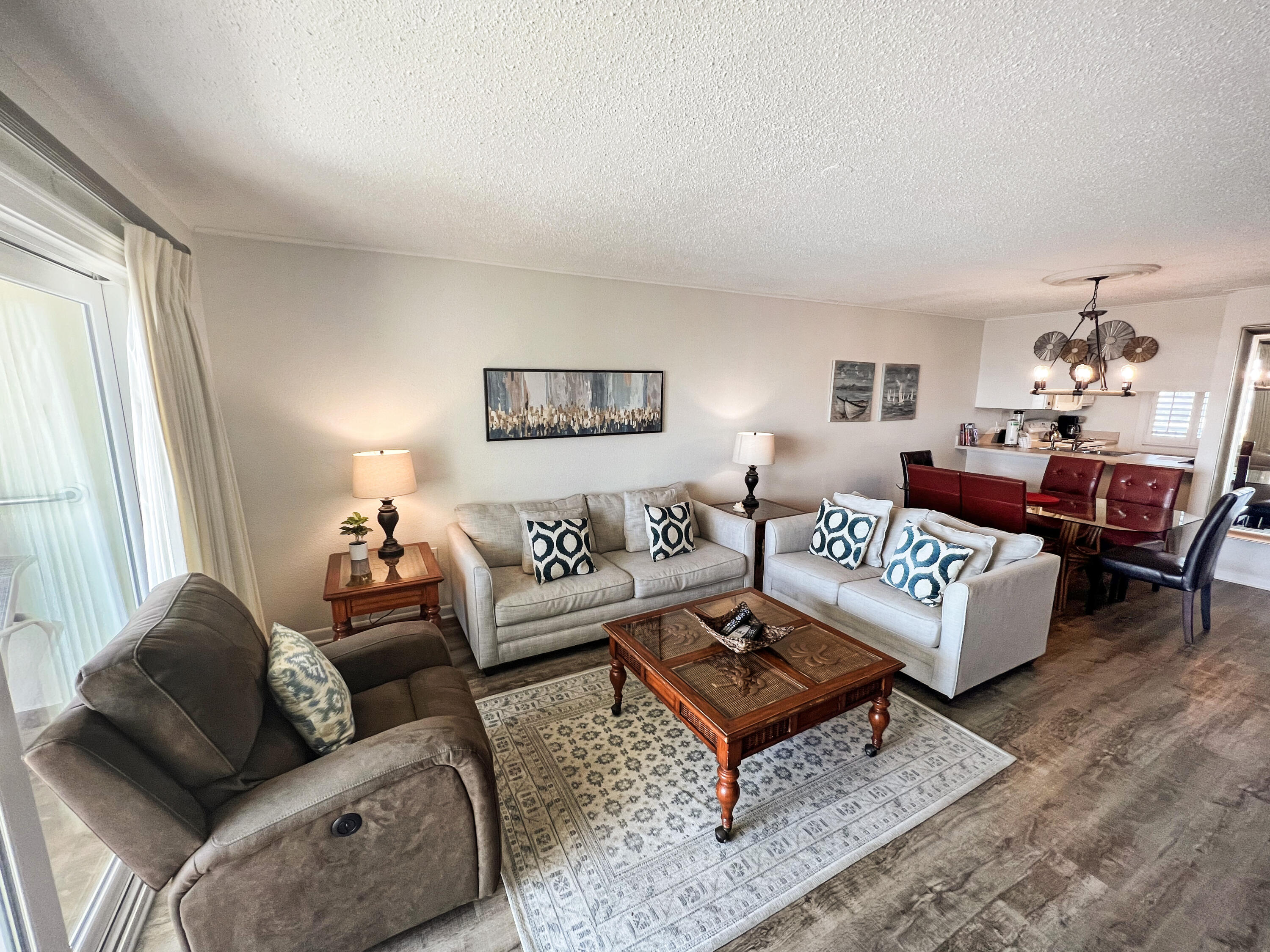 ISLANDER CONDO PH 2 - Residential