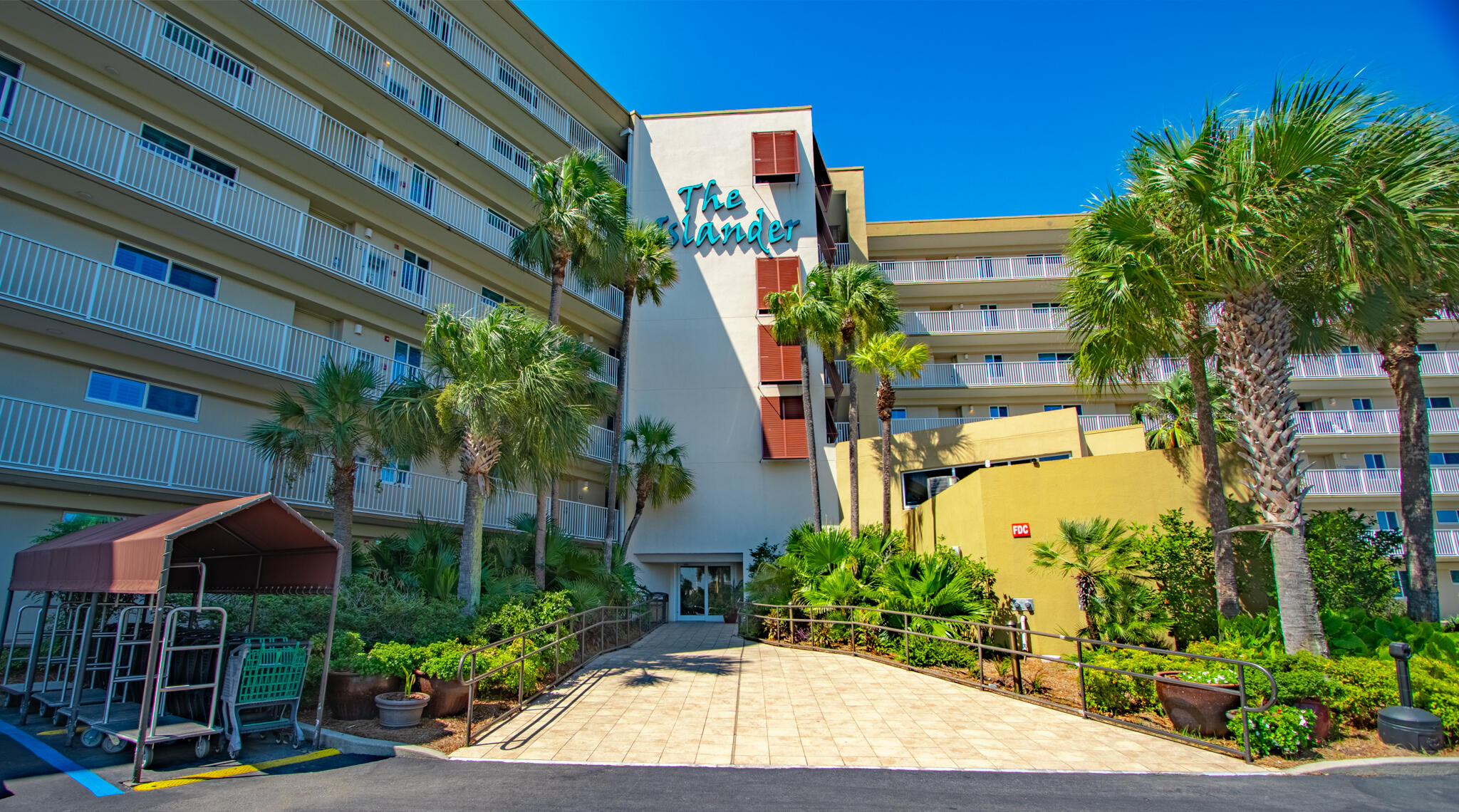 ISLANDER CONDO PH 2 - Residential