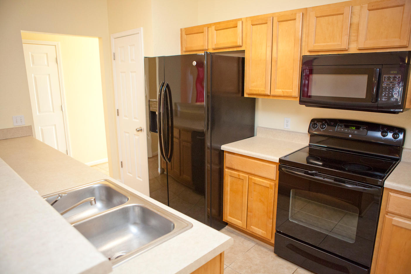 QUAIL LAKE - Residential