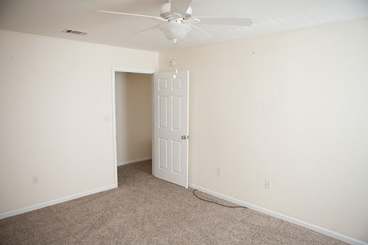 QUAIL LAKE - Residential