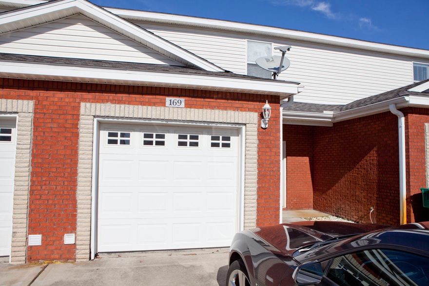 MAKE AN OFFER! This move-in ready property in the heart of Destin located within few miles of amusement and water parks, restaurants, upscale shopping and just 5 minutes away from our beautiful white sand beaches.This 3 bedroom and 2.5 bathroom townhome is just steps from the community pool at Quail Lake. The home features open living area, kitchen, half bath and utility room on the first floor. All the 3 bedrooms and 2 full baths are on the second floor. This would be a great home or investment property. It was rented for $1,450/month. Property being sold ''AS IS'' with right to inspect. Owner is a Licensed Florida Real Estate Agent. Buyer to verify all data, details and information important to them.