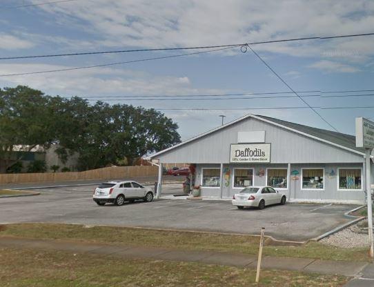 8,102 sf retail/warehouse building with 4,000 sf showroom and garage roll up door. Located on the busy corner of Hollywood and Mary Esther Cutoff just .7 miles from HWY 98.