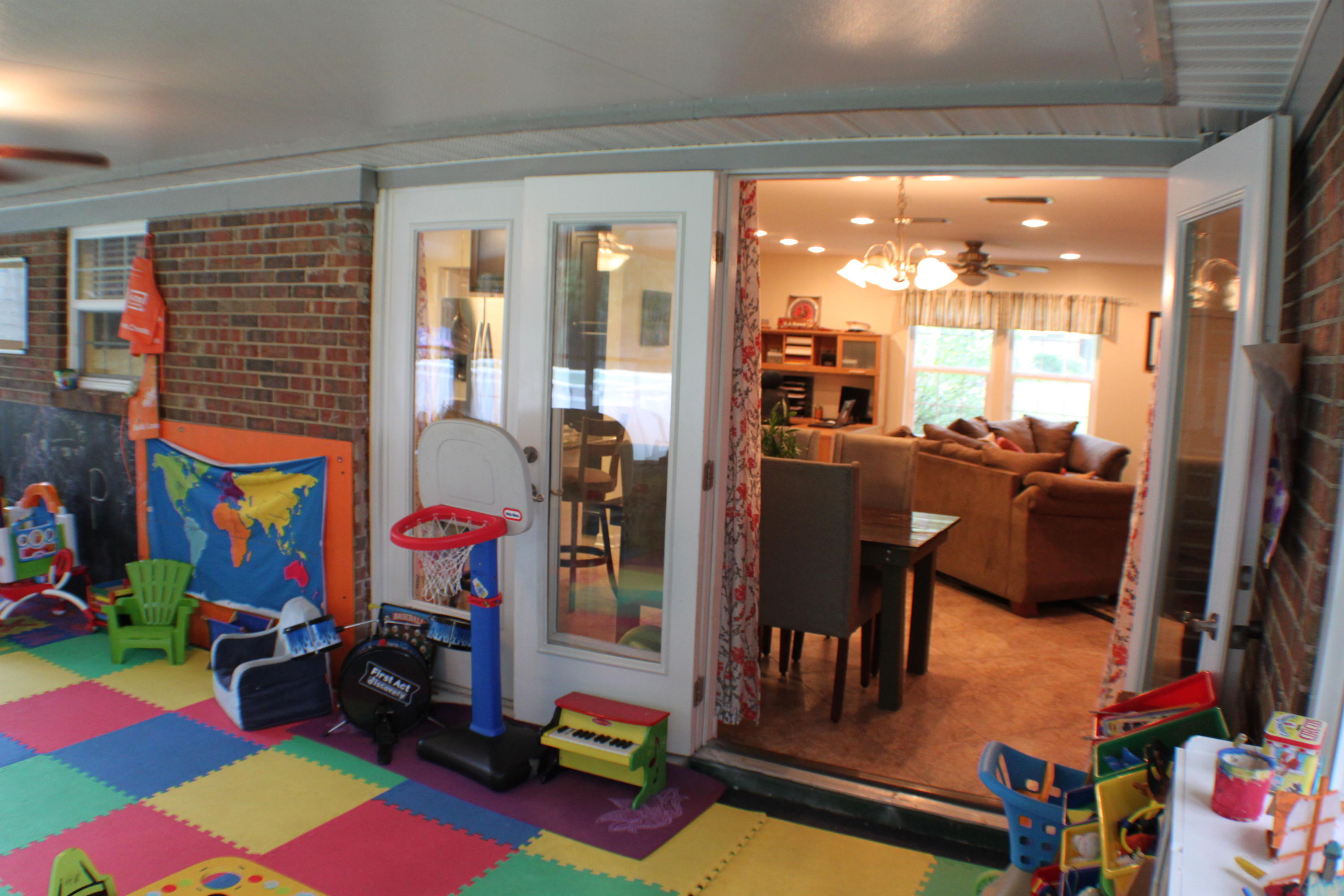 CLOVERDALE S/D - Residential