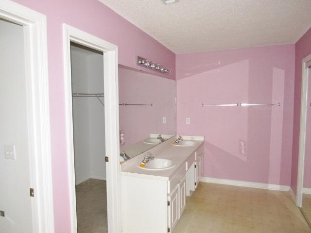STEEPLECHASE PH 3 - Residential