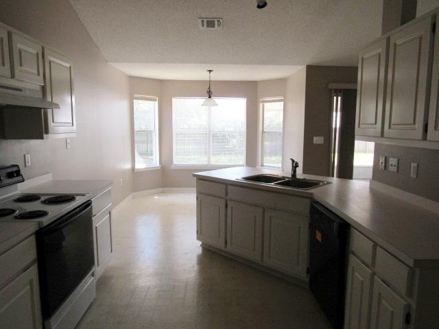STEEPLECHASE PH 3 - Residential