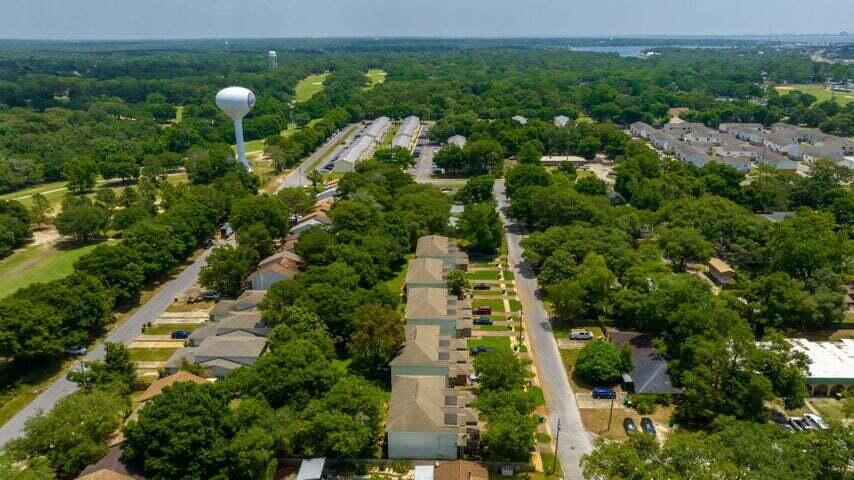 JACKSON HEIGHTS S/D - Residential Lease