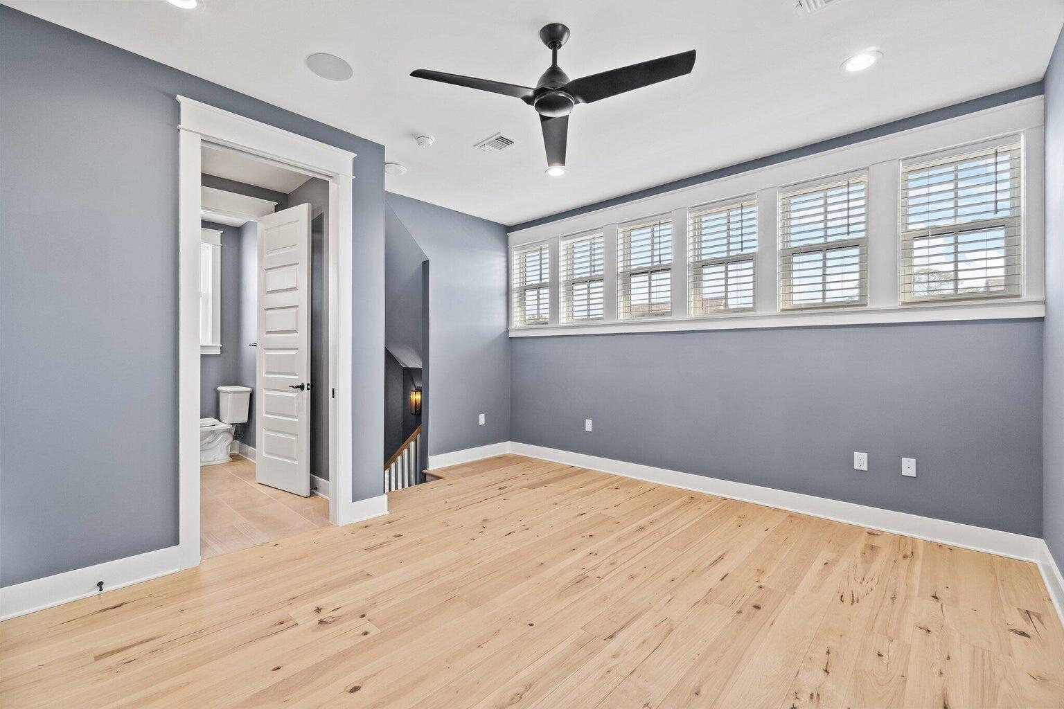 Ridgewalk - Residential