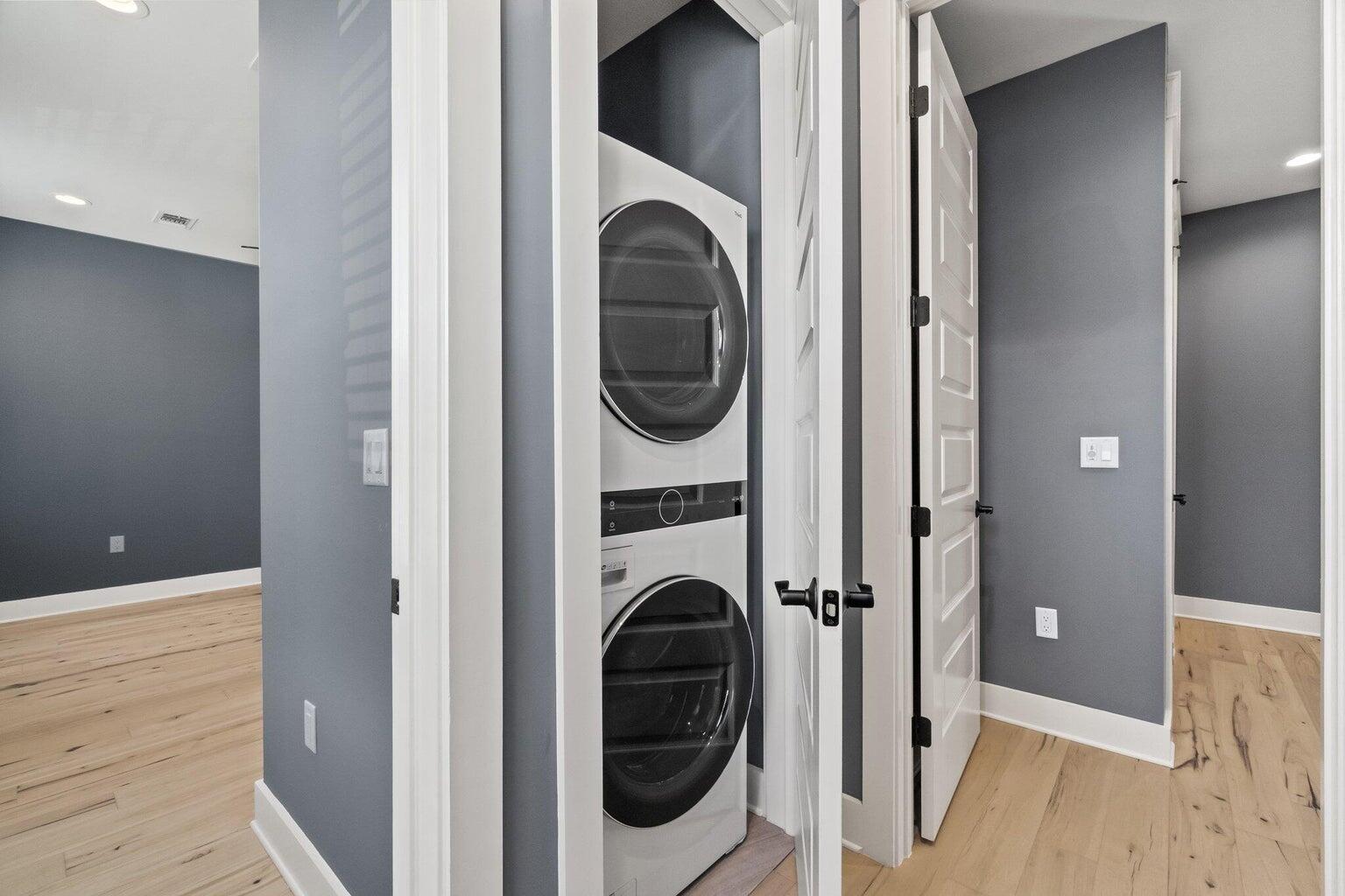 Ridgewalk - Residential