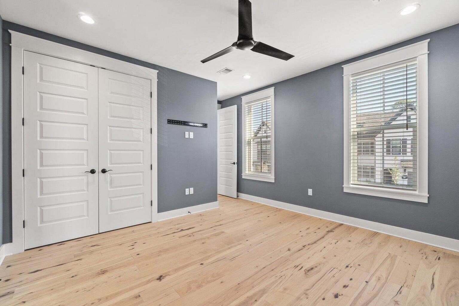 Ridgewalk - Residential