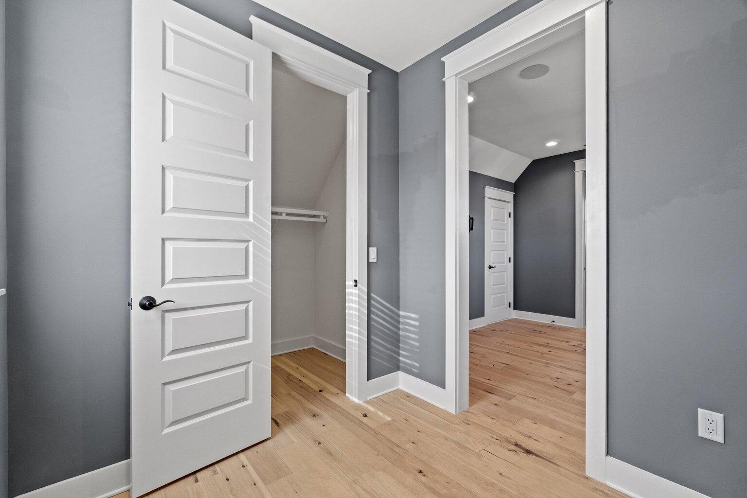 Ridgewalk - Residential