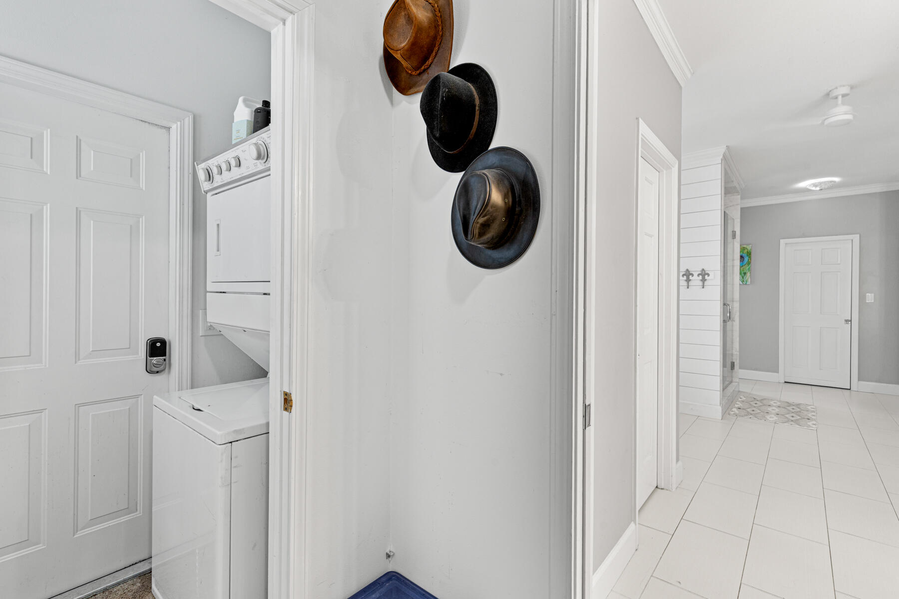 ROCKY BAYOU ESTATES 02 - Residential