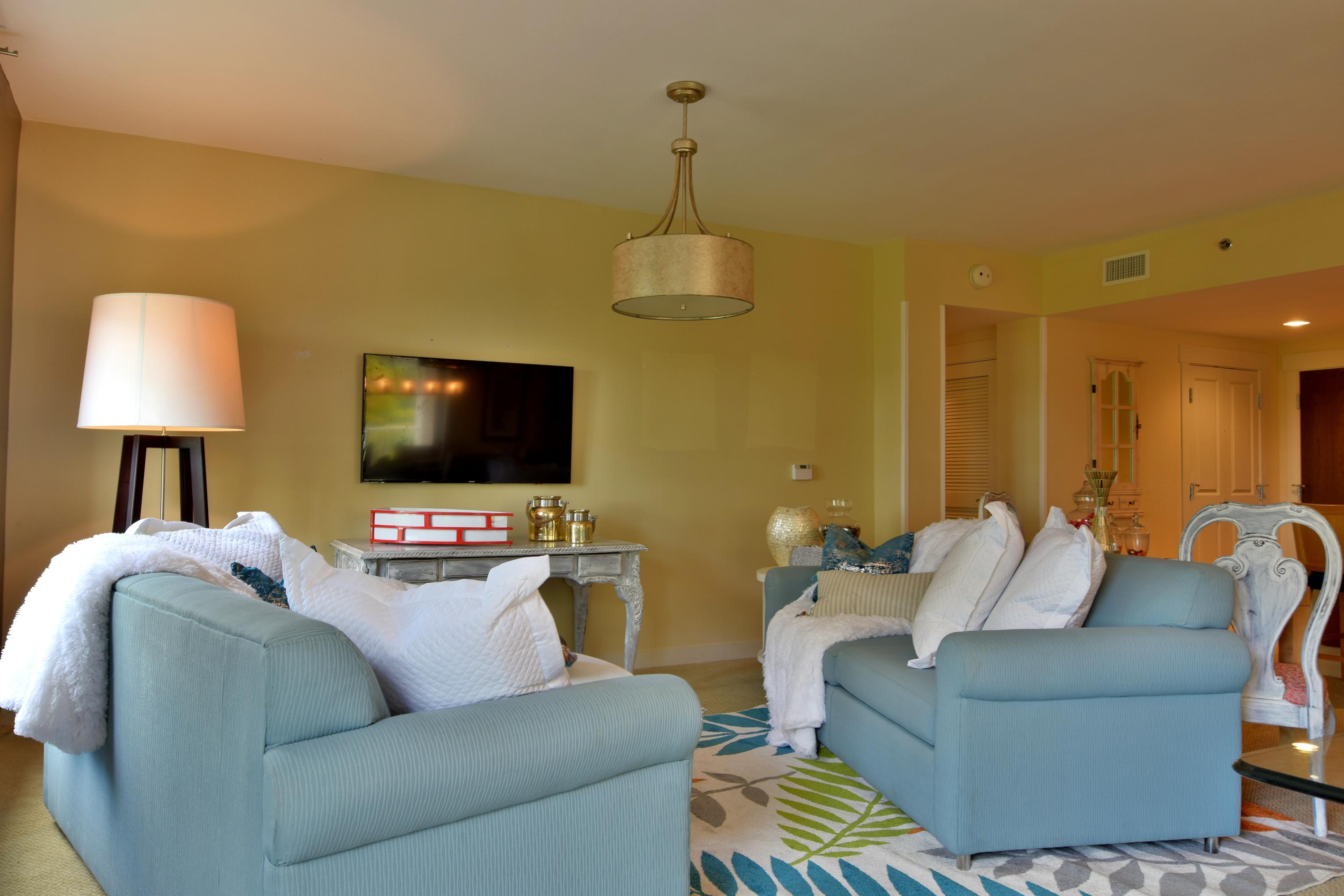 BAHIA CONDO - Residential