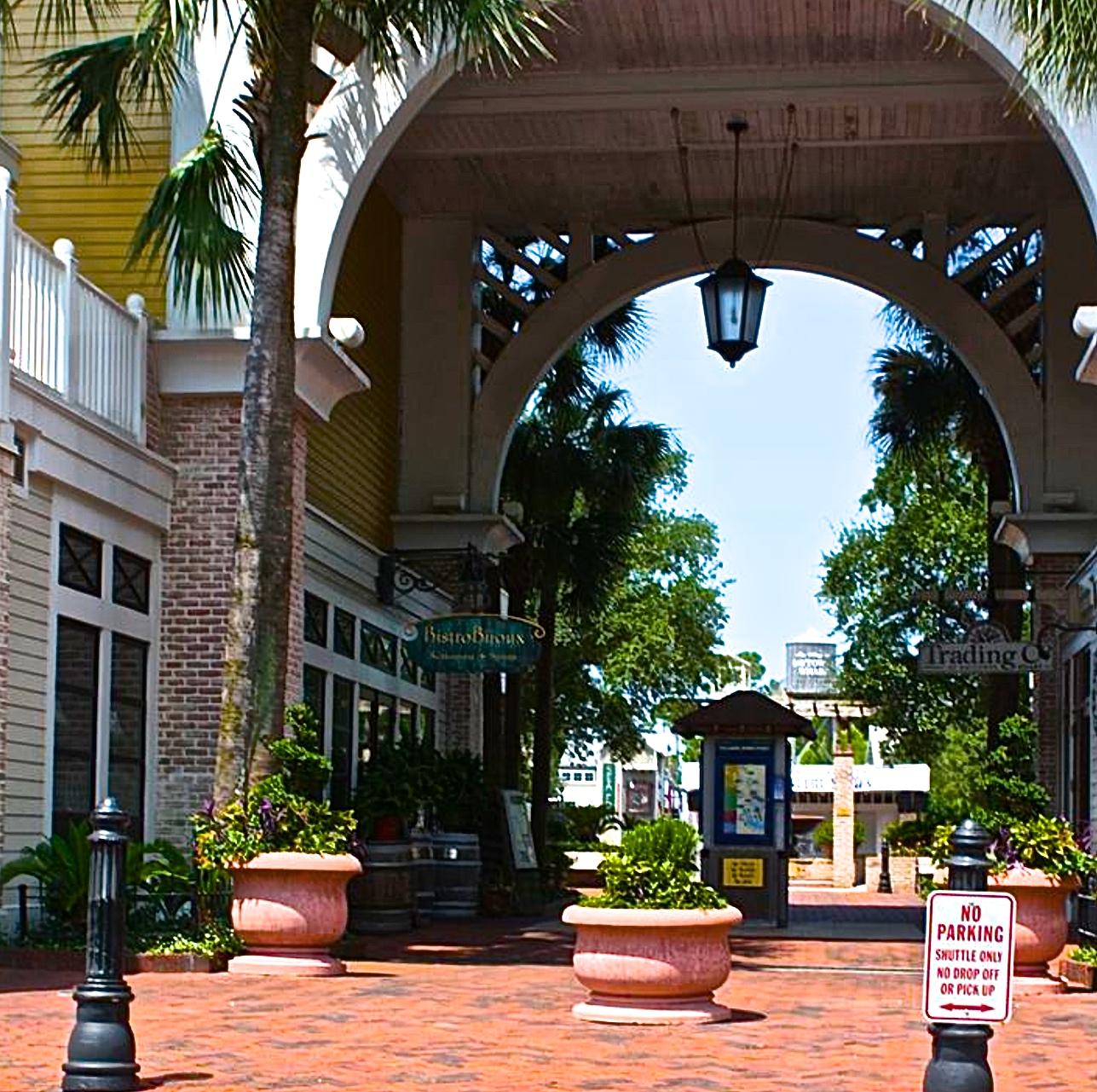 BAHIA CONDO - Residential