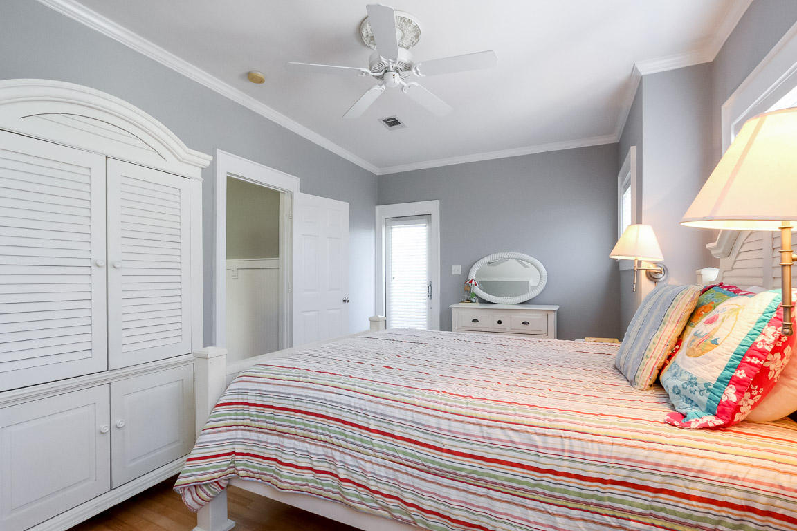 OLD FLORIDA COTTAGES - Residential