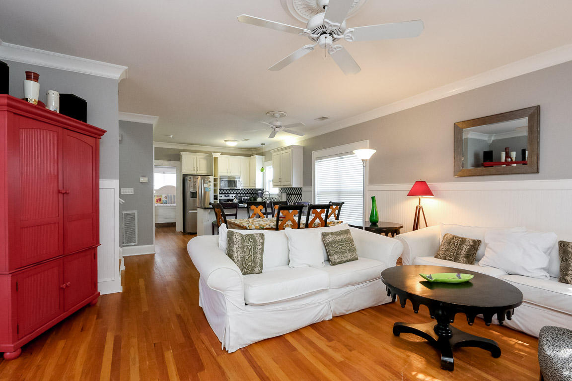 OLD FLORIDA COTTAGES - Residential