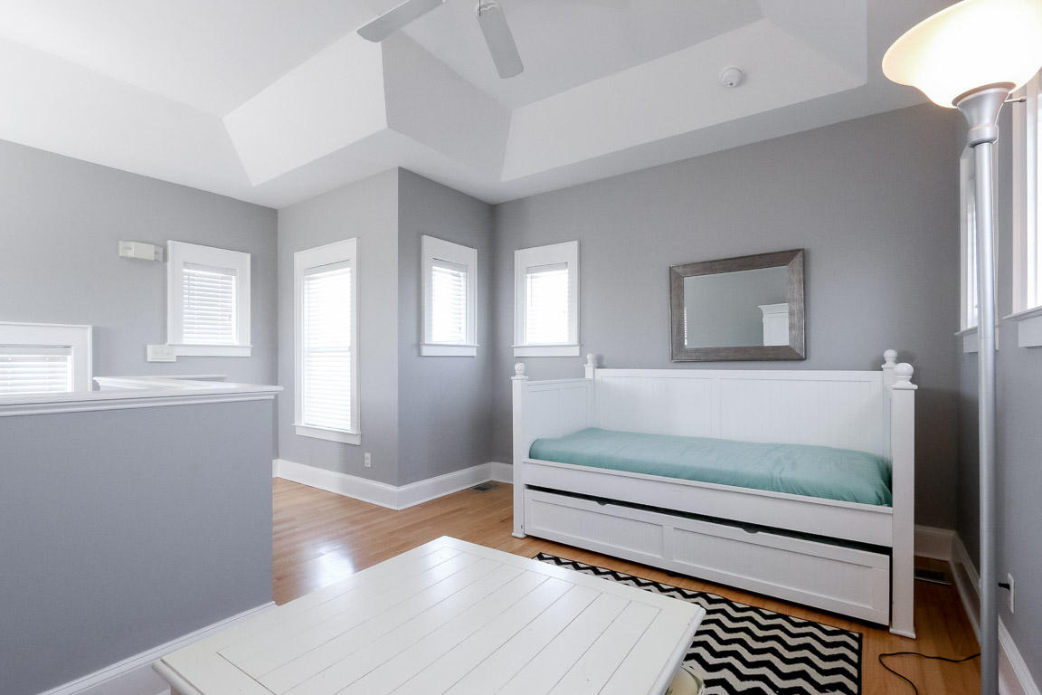 OLD FLORIDA COTTAGES - Residential