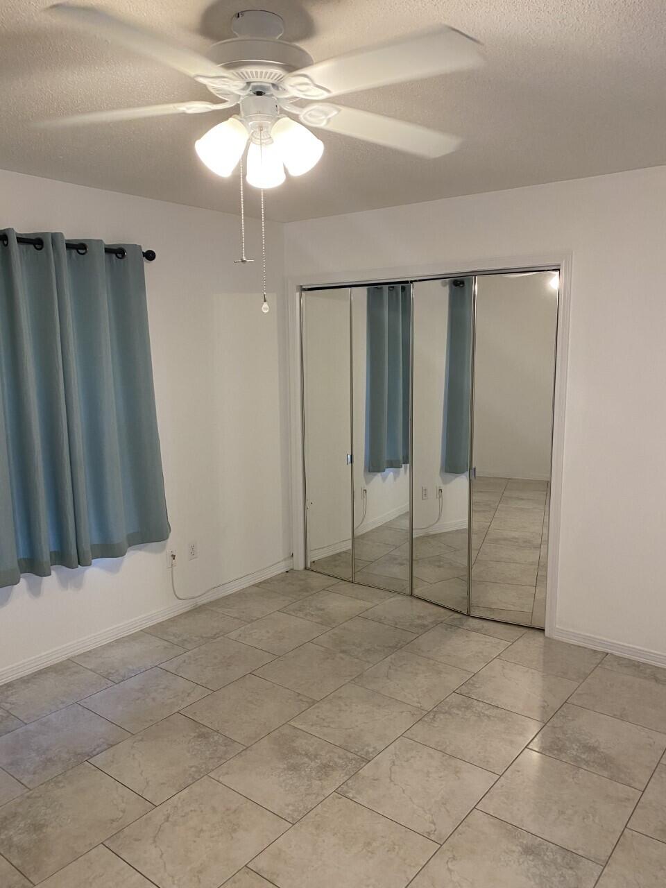 SHADY LANE - Residential Lease