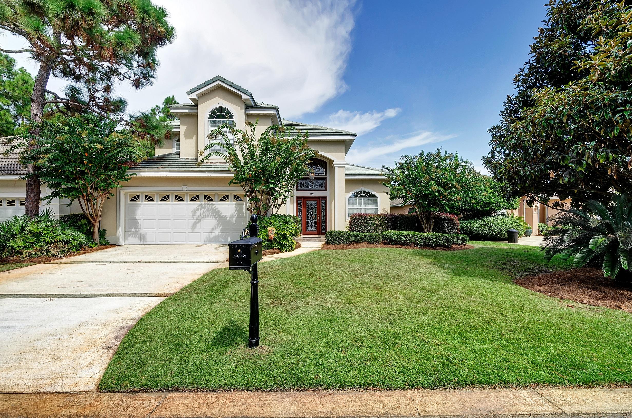 EMERALD LAKES PH II LOT 2 BULK F - Residential