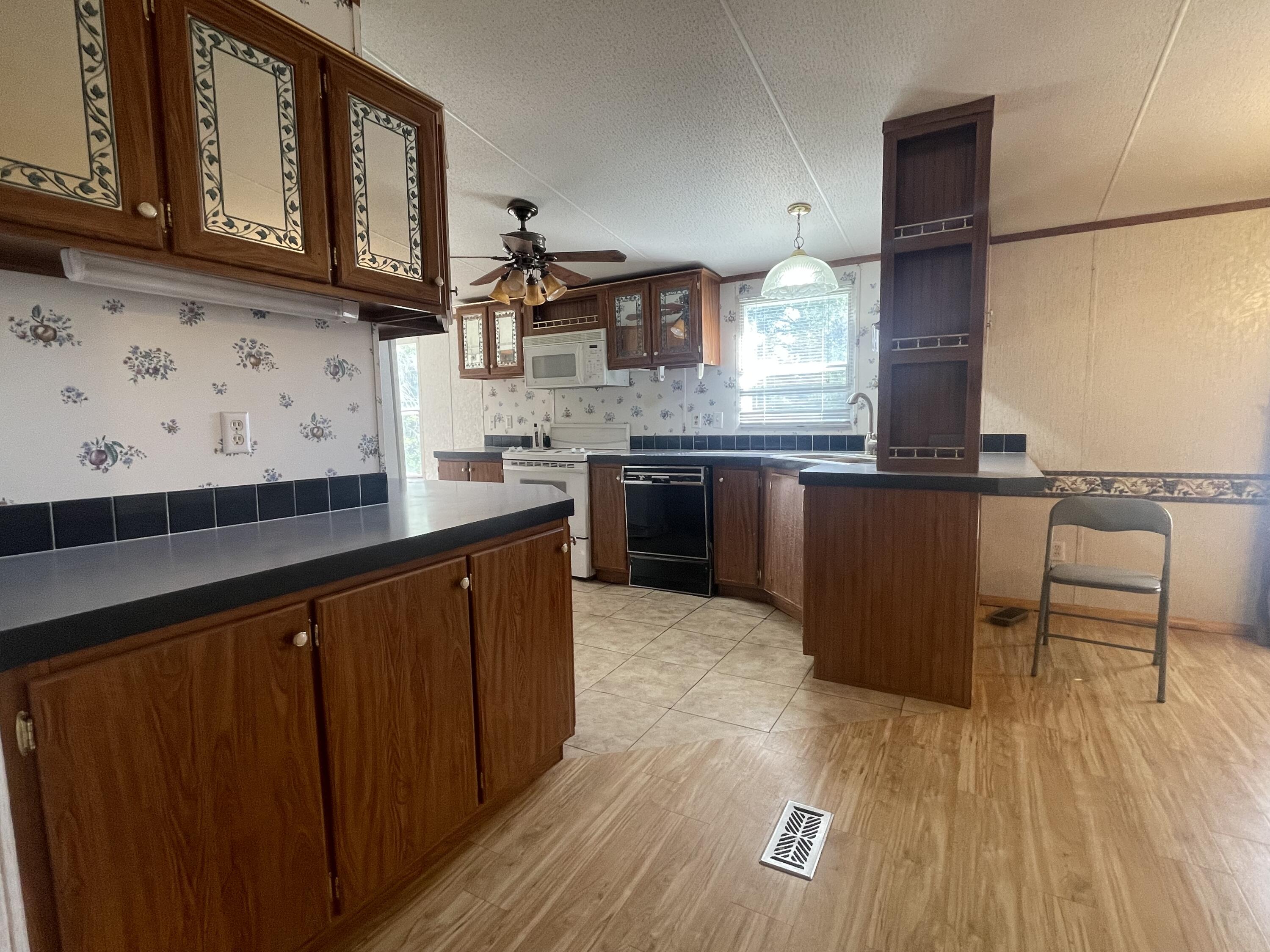 JUNIPER EAST - Residential