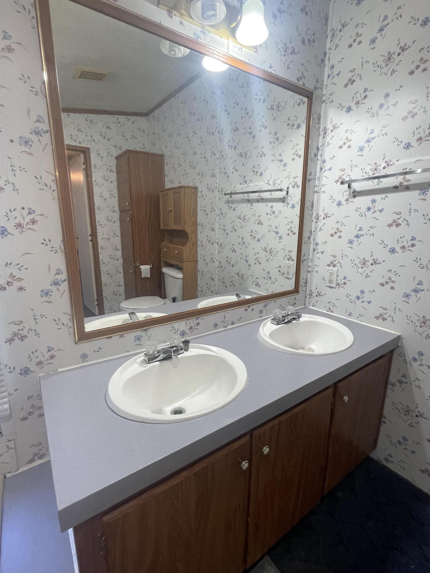 JUNIPER EAST - Residential