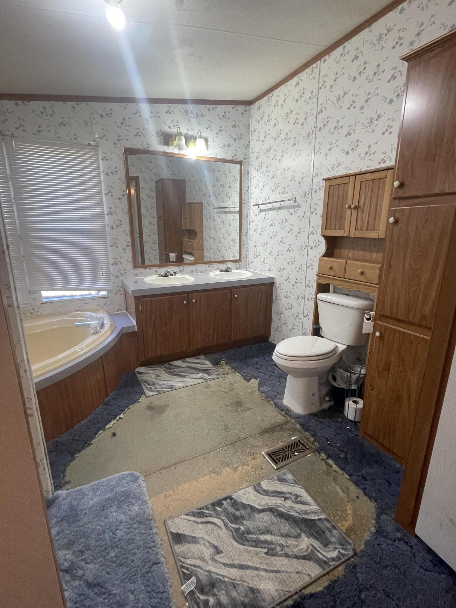 JUNIPER EAST - Residential