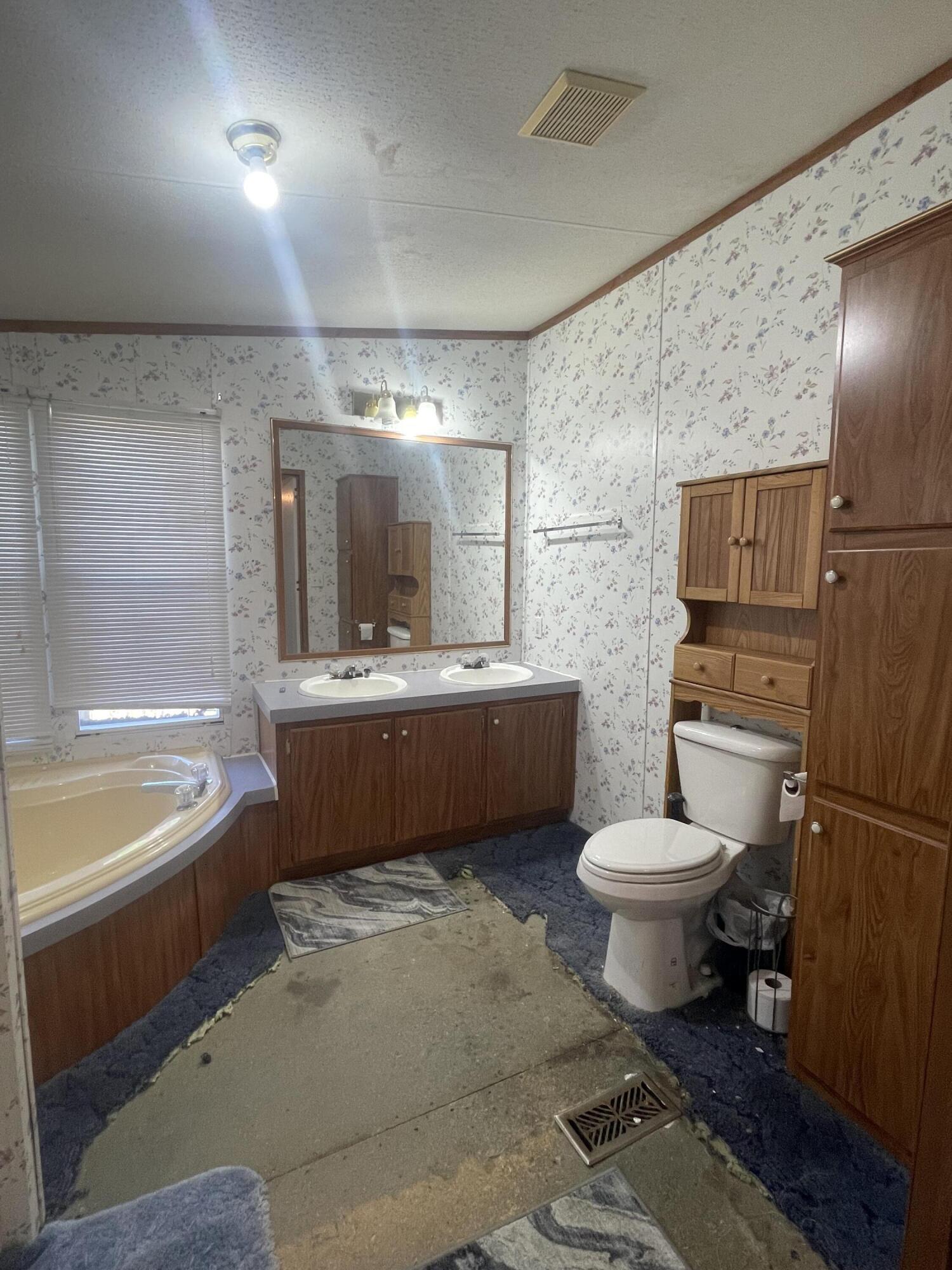 JUNIPER EAST - Residential