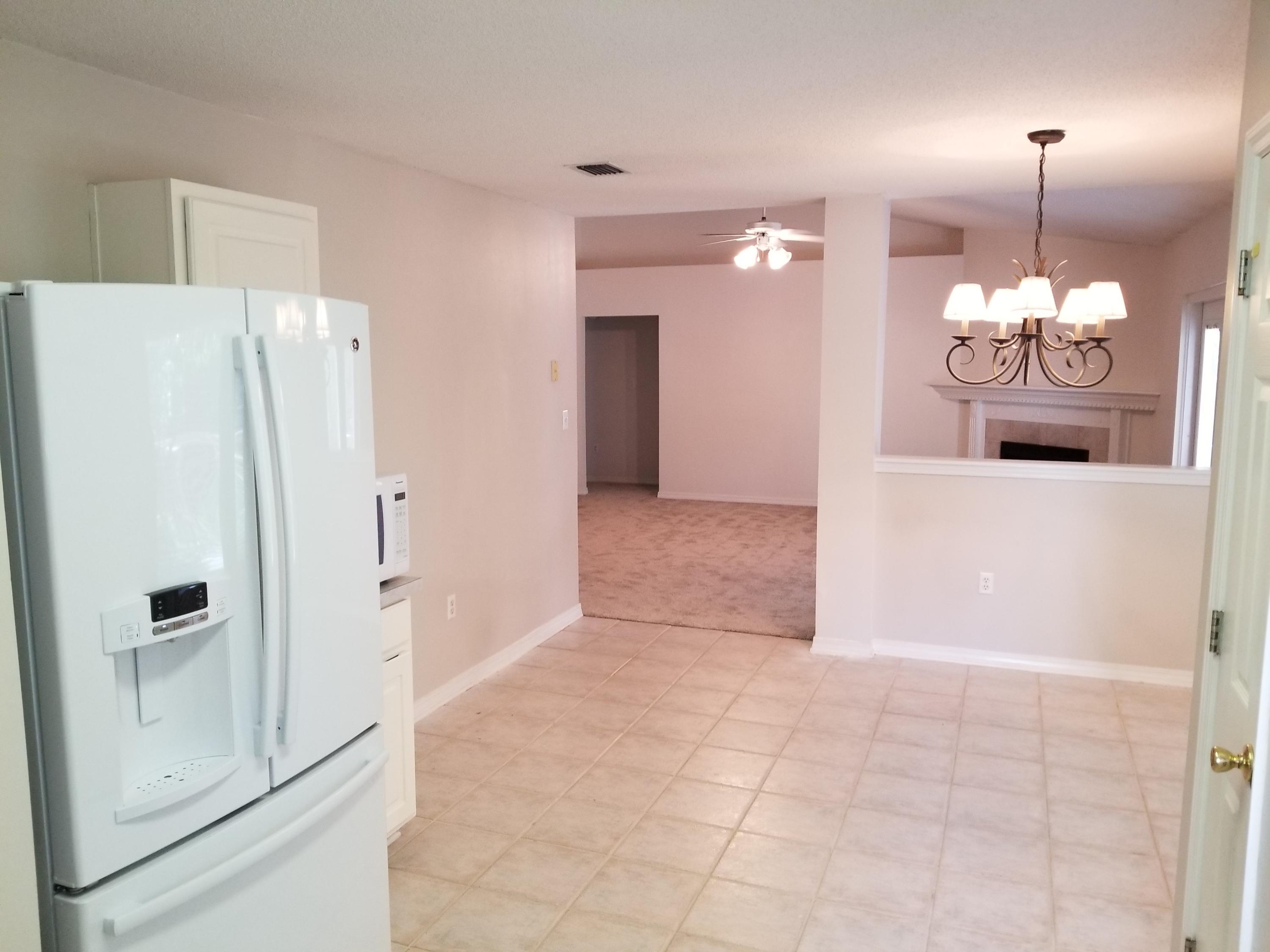 HARBOR BREEZE - Residential