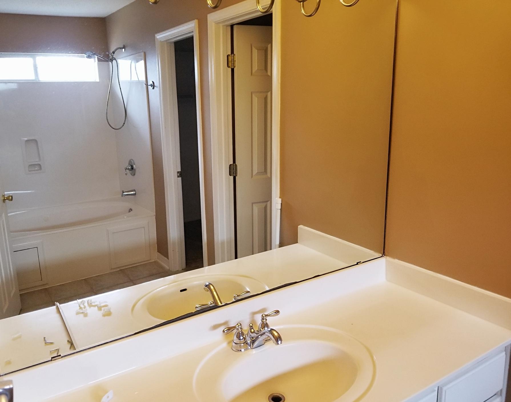 HARBOR BREEZE - Residential