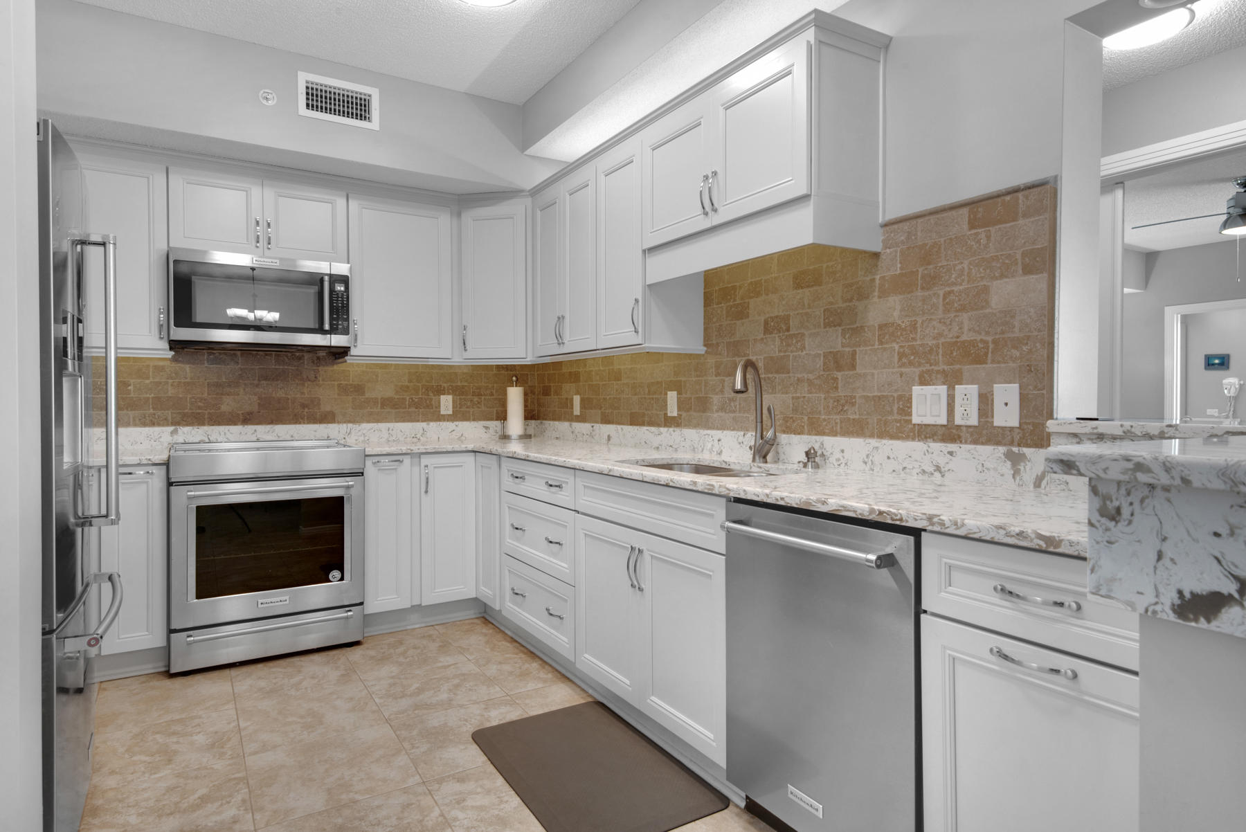 BEACH COLONY WEST CONDO - Residential