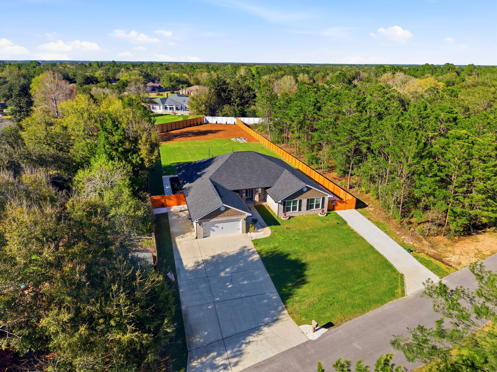 HOLLEY BY THE SEA - Residential