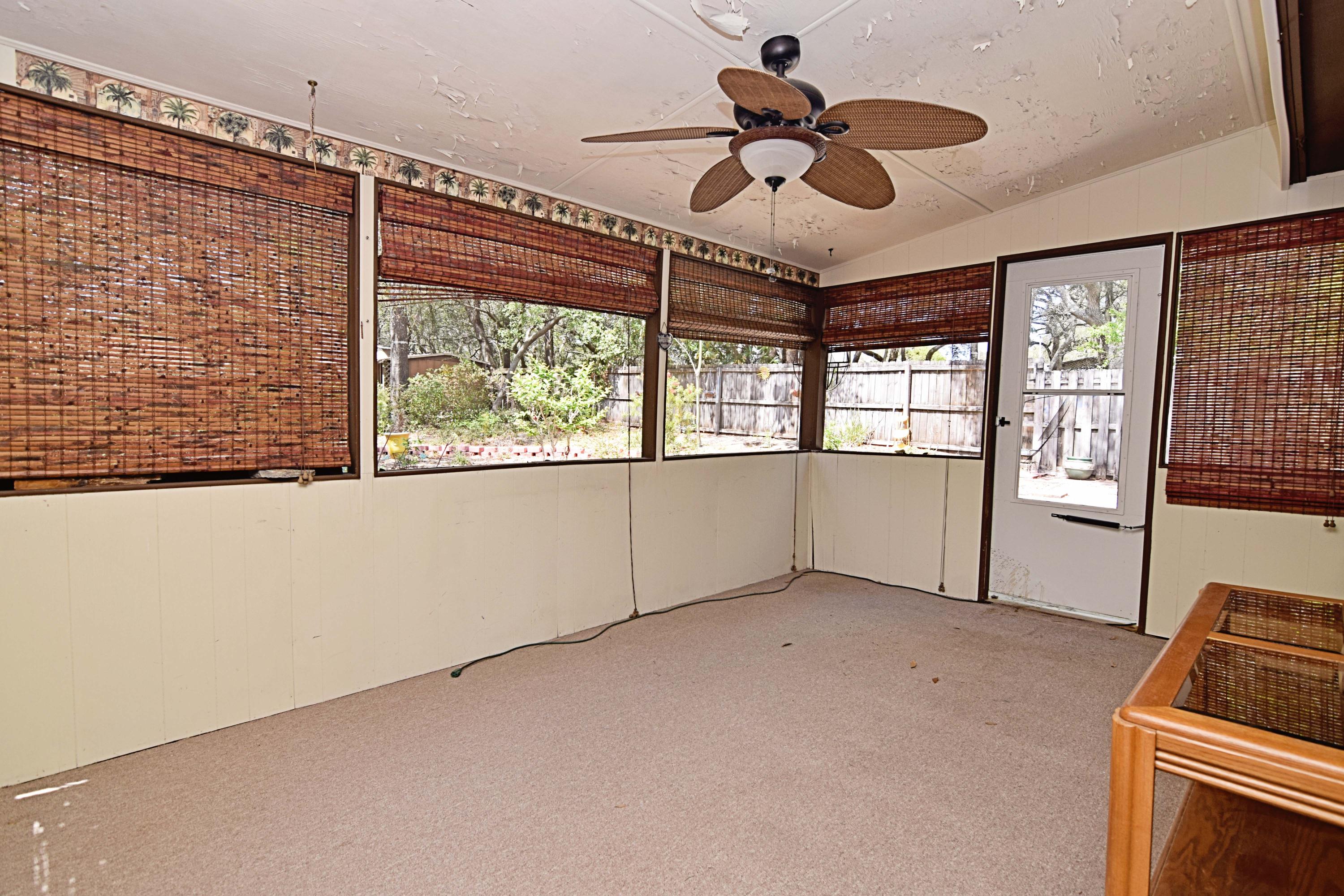 Valparaiso P/C #5 Lot 4 & N30 Ft Lot 5 BLK 97 - Residential