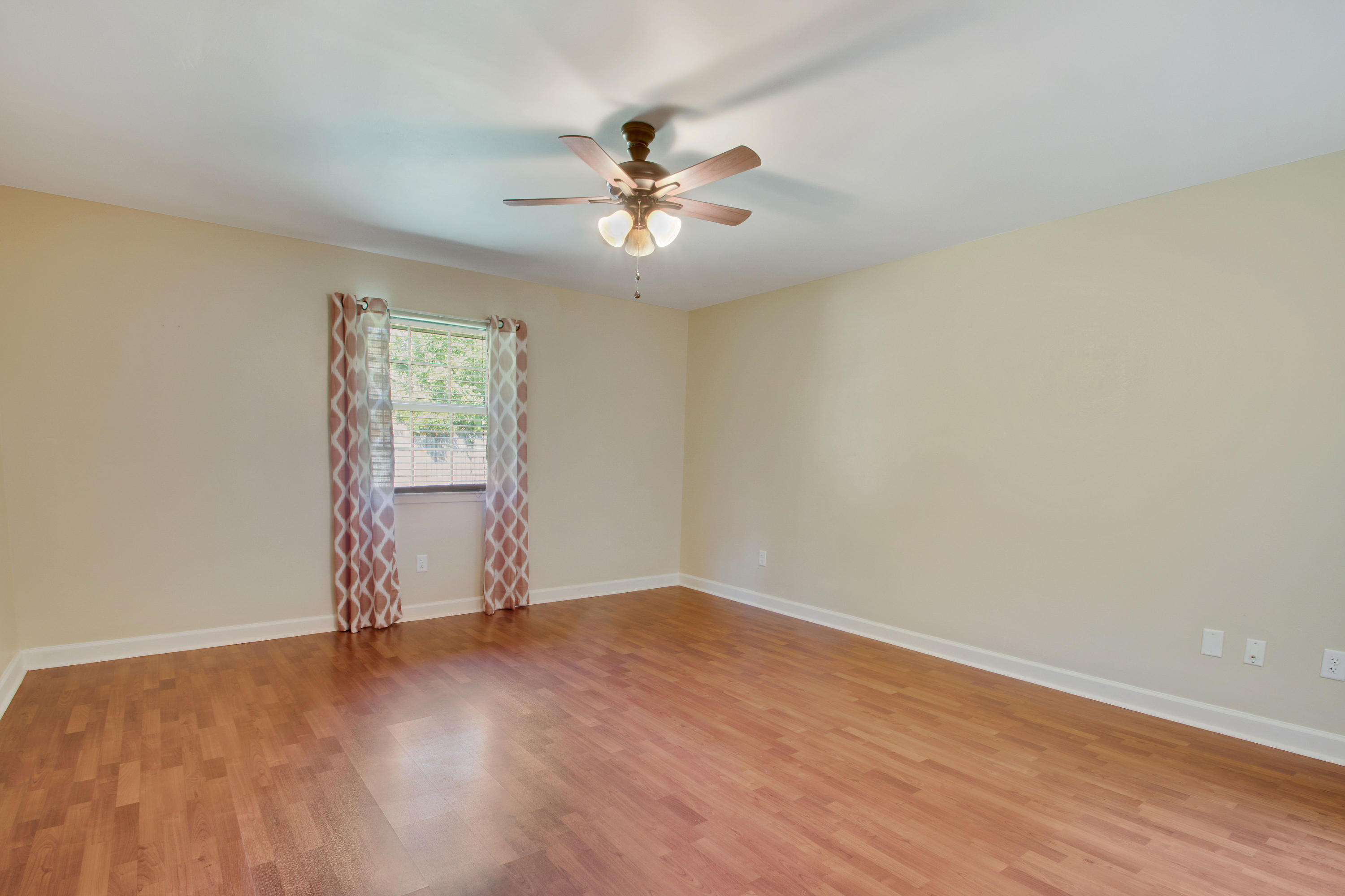 PINEDALE 2ND ADDN - Residential