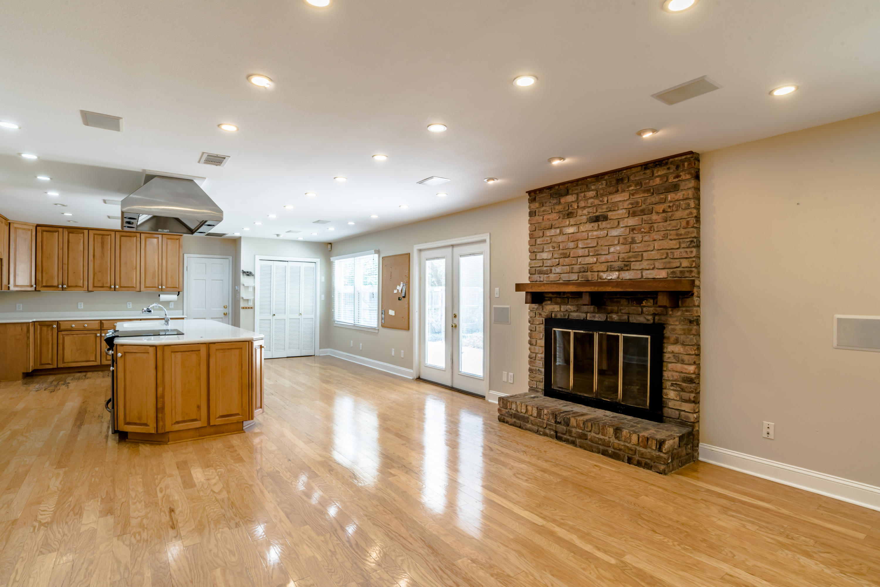 NORTHCLIFFE - Residential