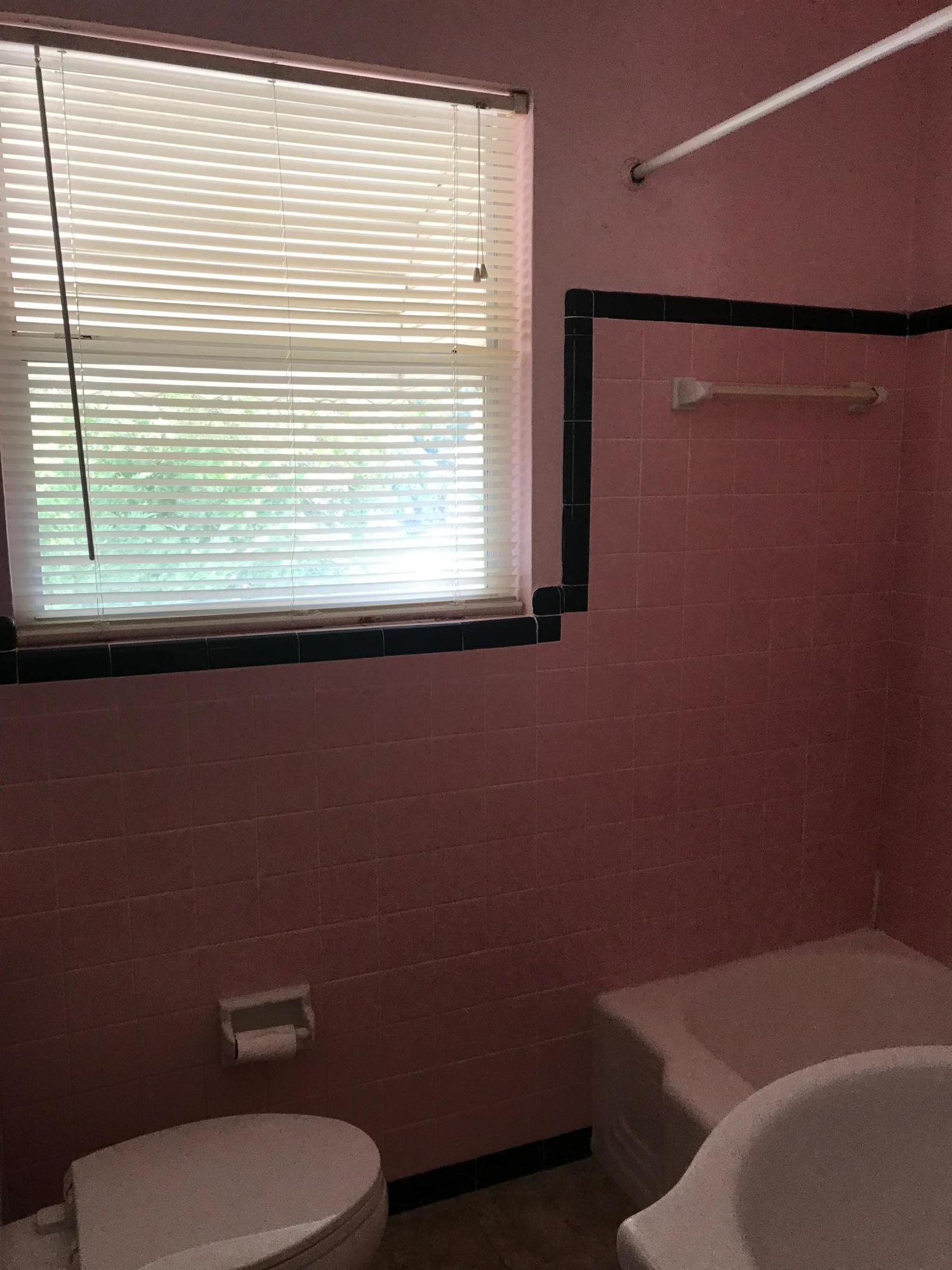 SEABREEZE 3RD ADDN - Residential