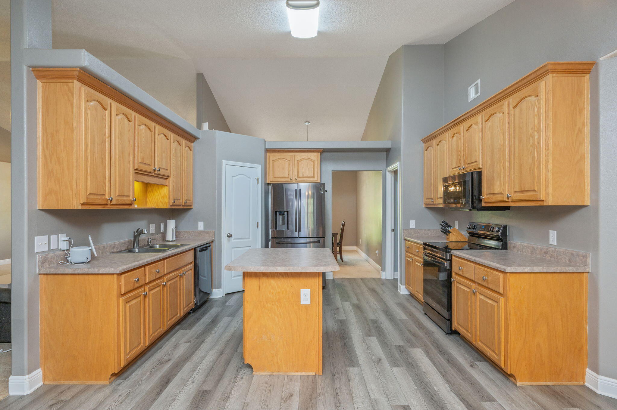 FOX VALLEY - Residential