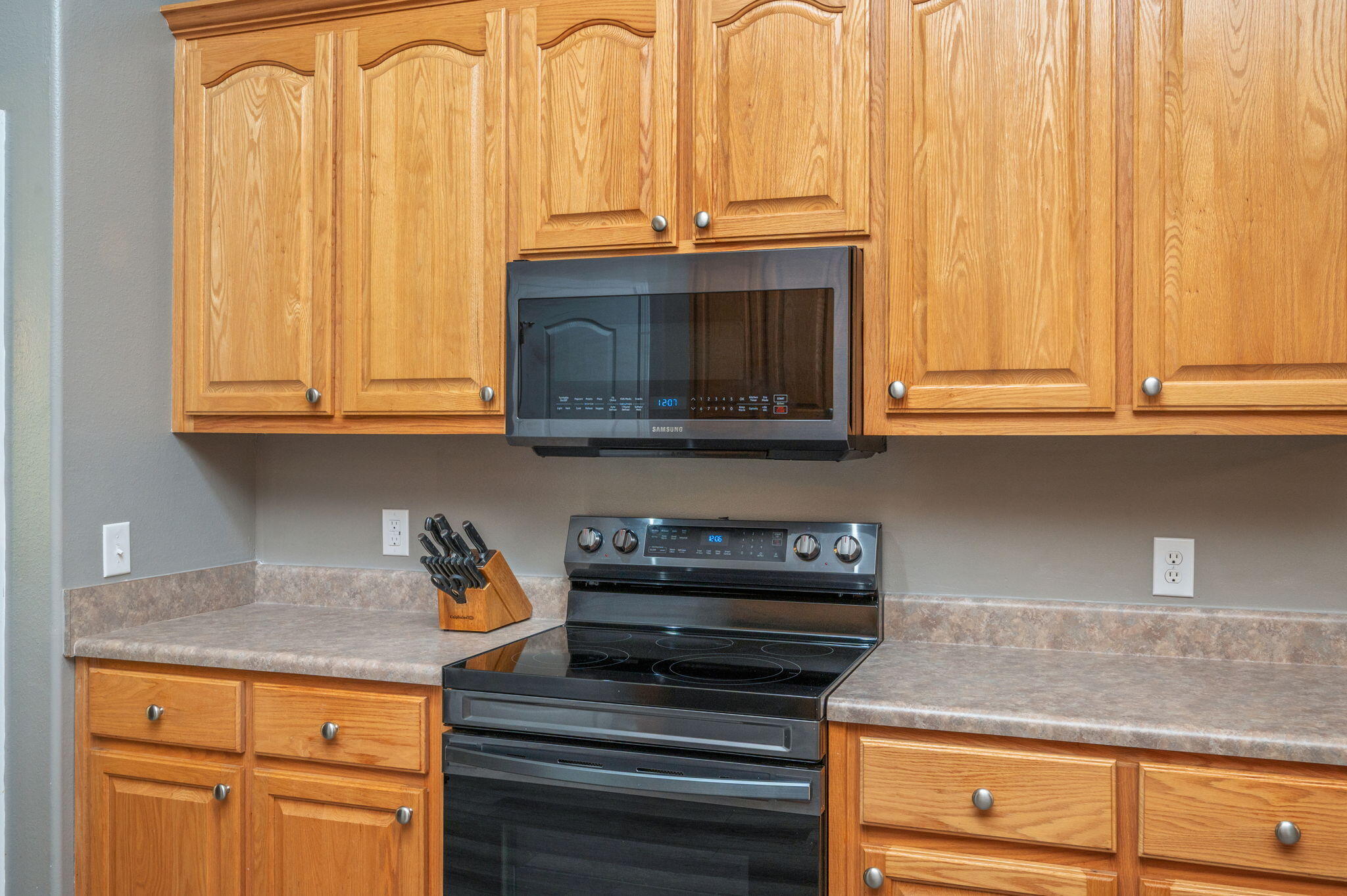 FOX VALLEY - Residential