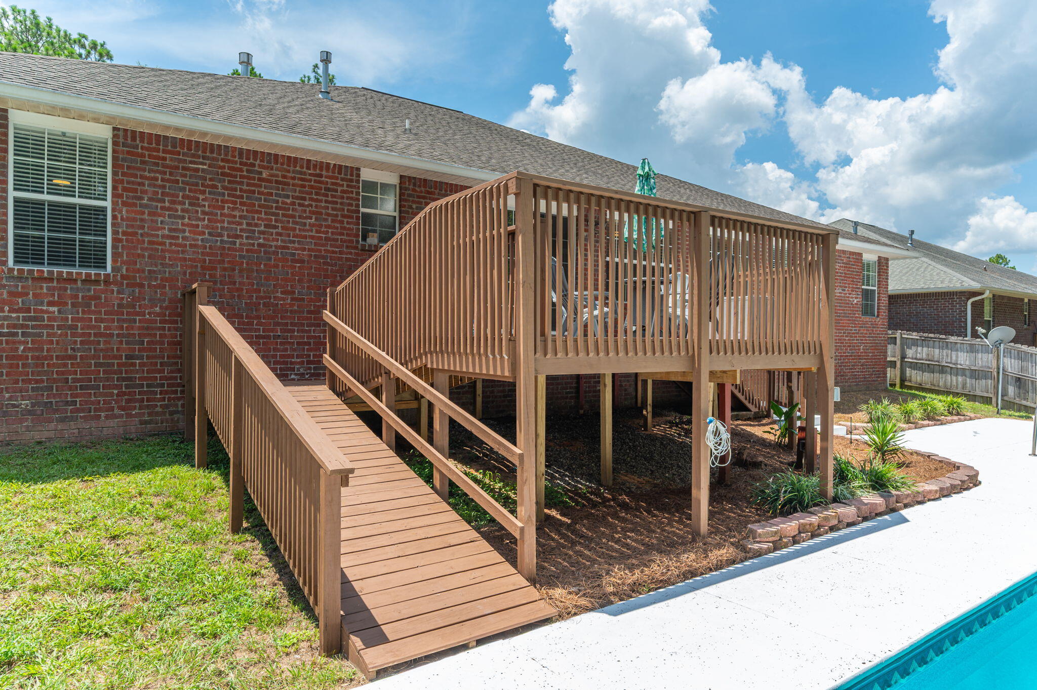 FOX VALLEY - Residential