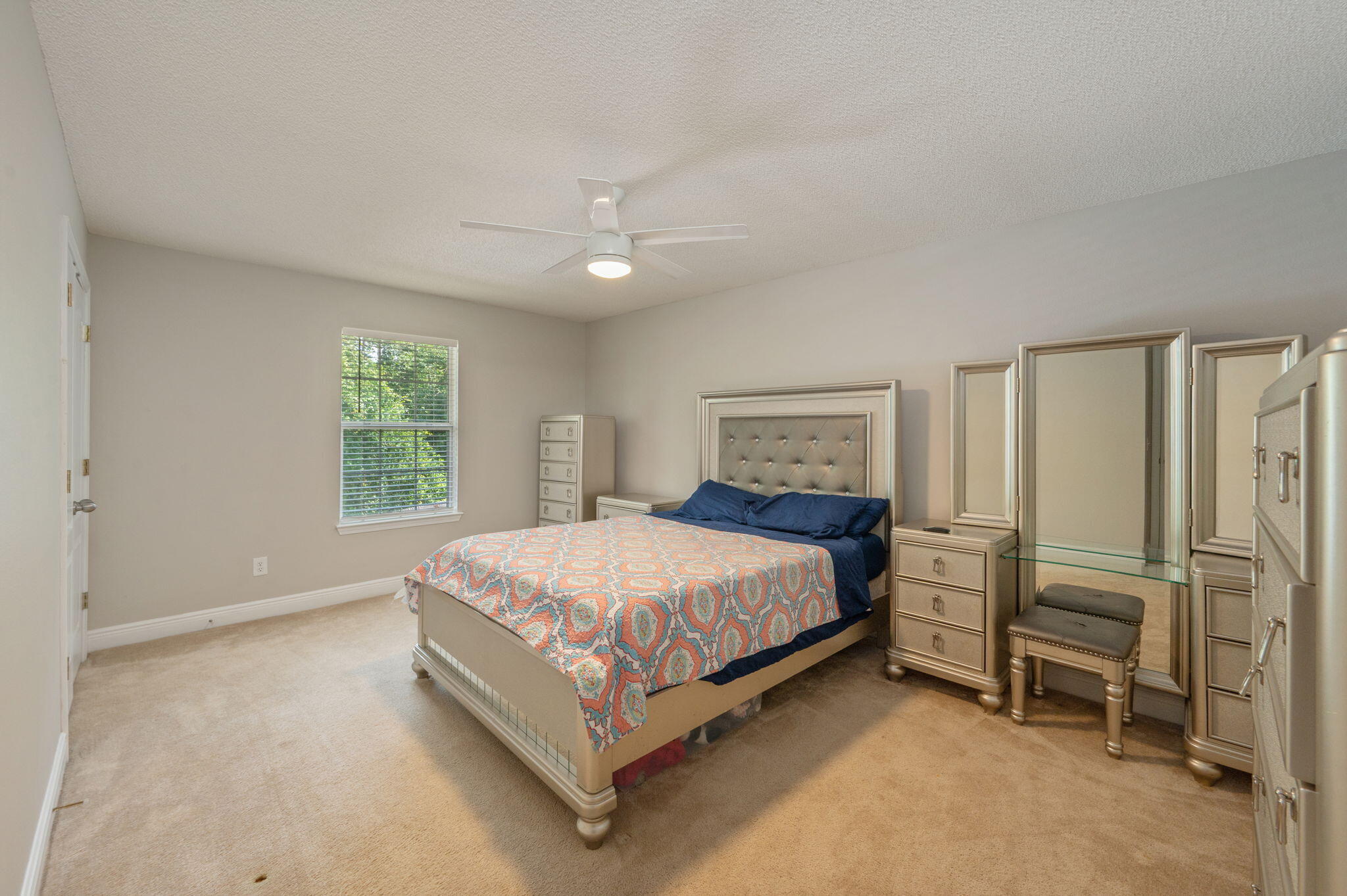 FOX VALLEY - Residential