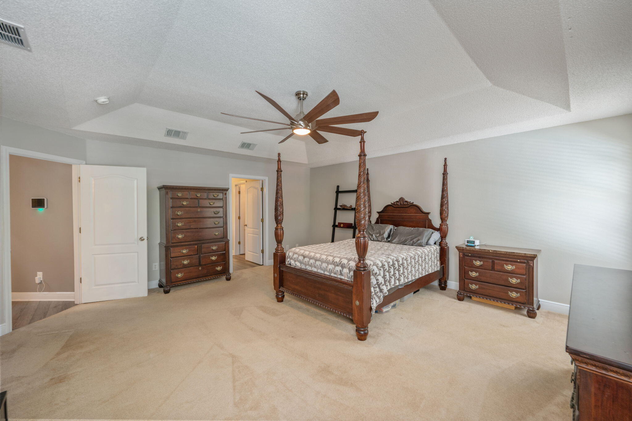 FOX VALLEY - Residential