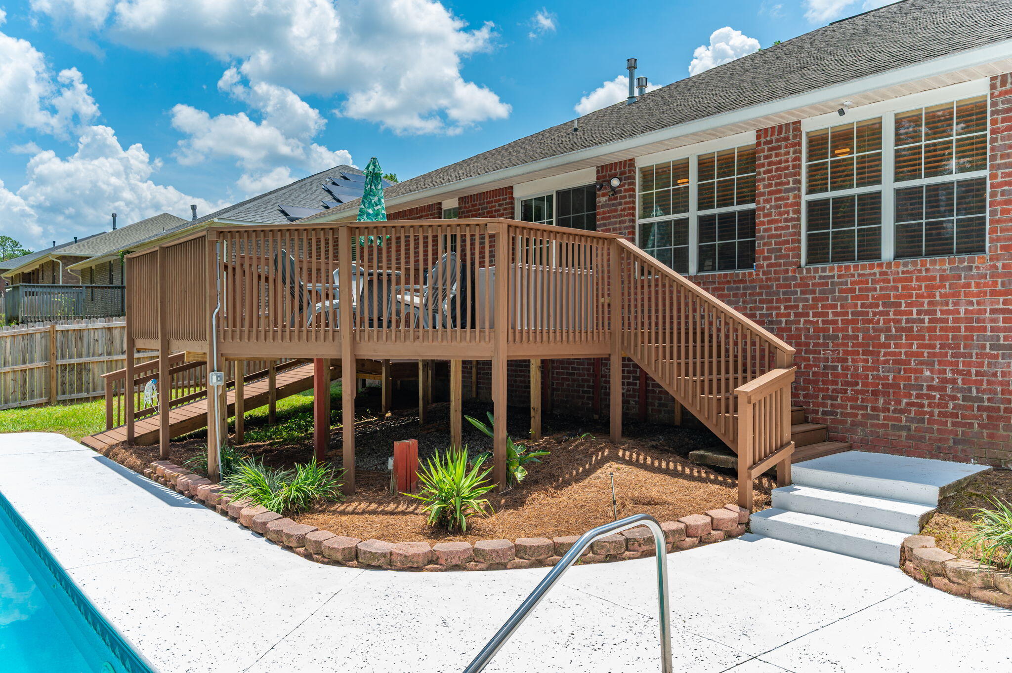 FOX VALLEY - Residential