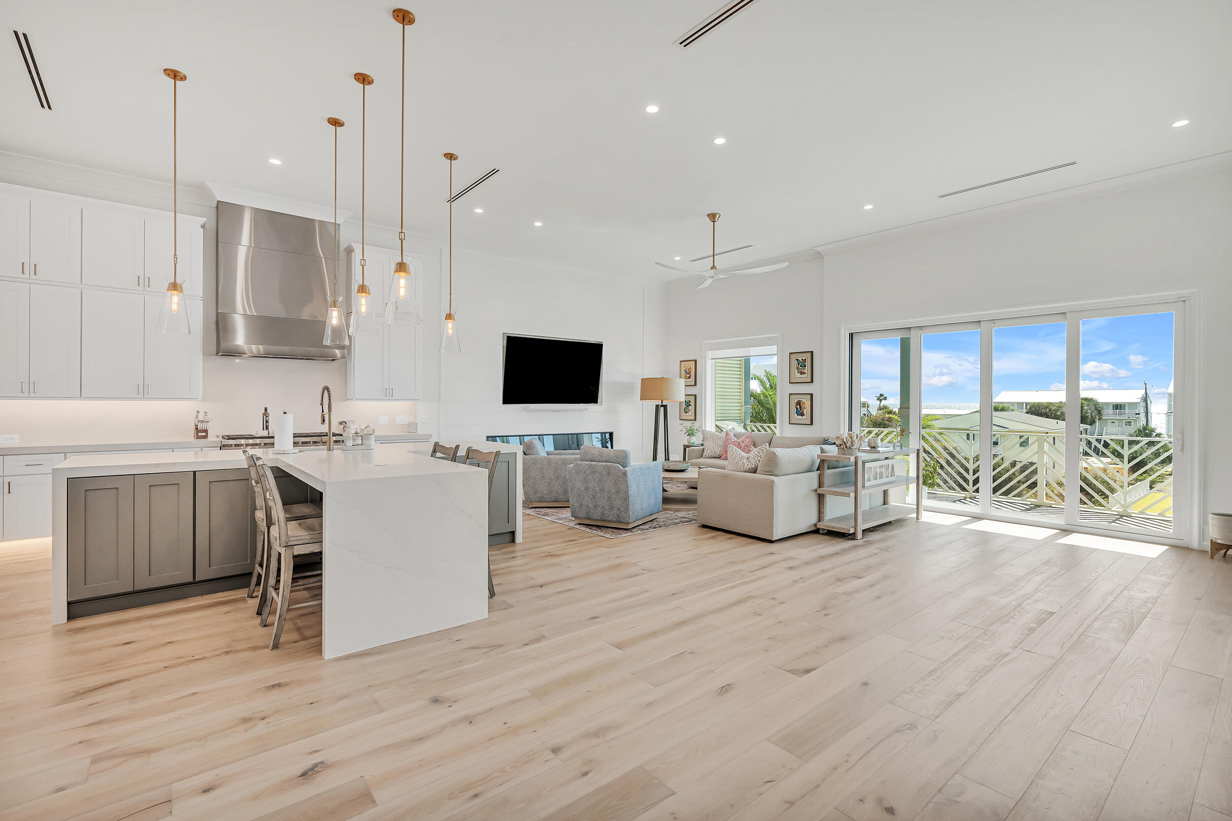 Inlet Palms - Residential