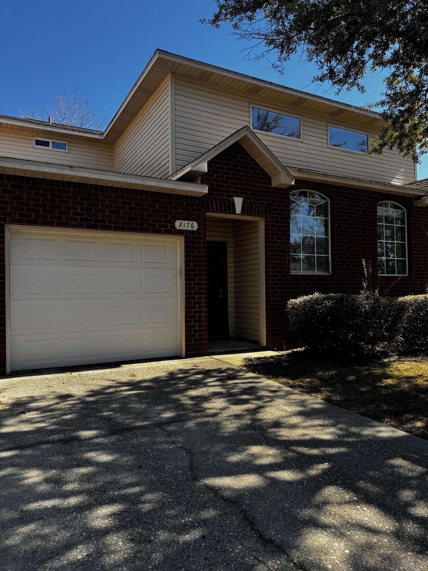 HADLEIGH HILLS T/H - Residential