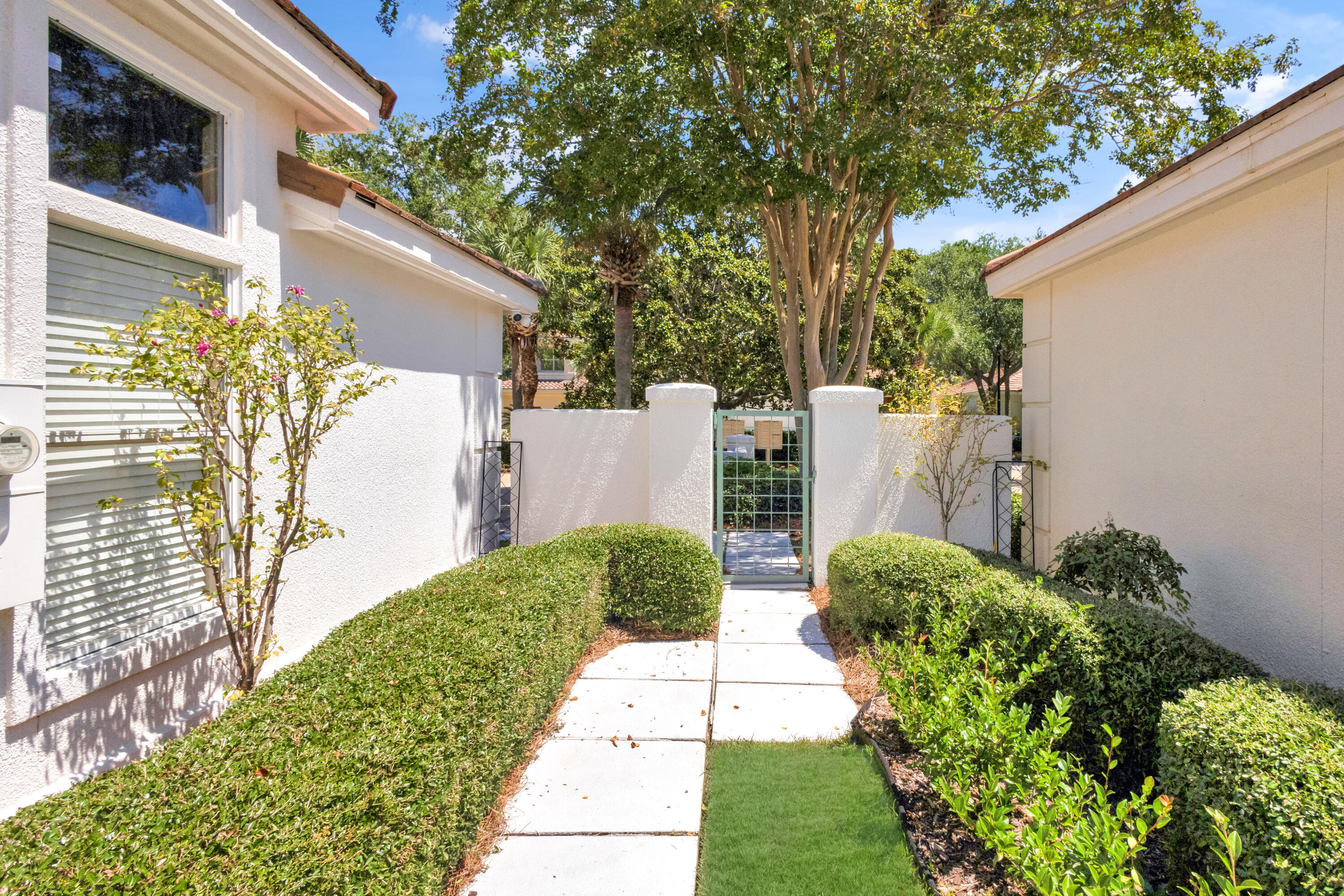 LEGEND CREEK AT SANDESTIN - Residential