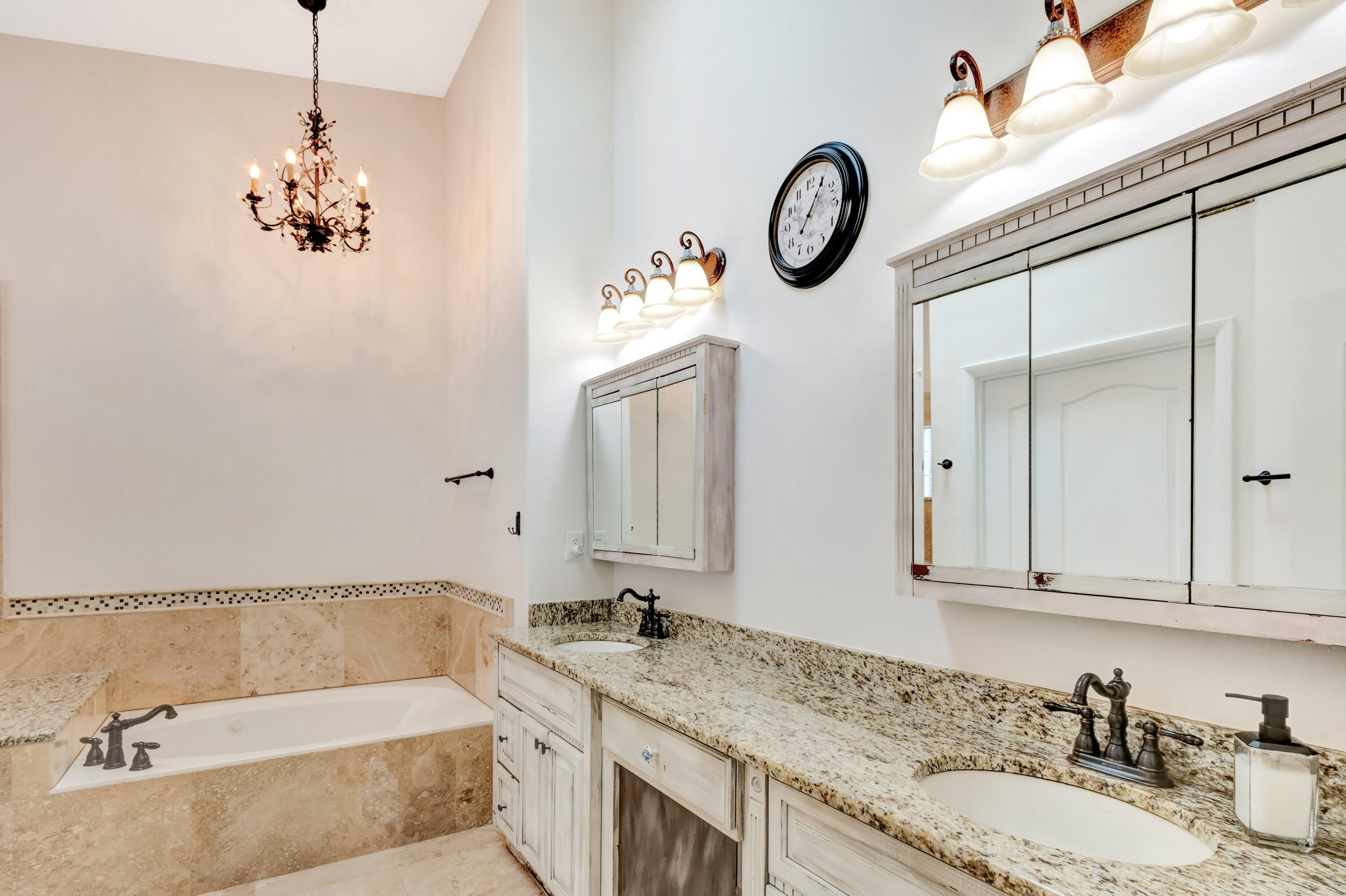 LEGEND CREEK AT SANDESTIN - Residential