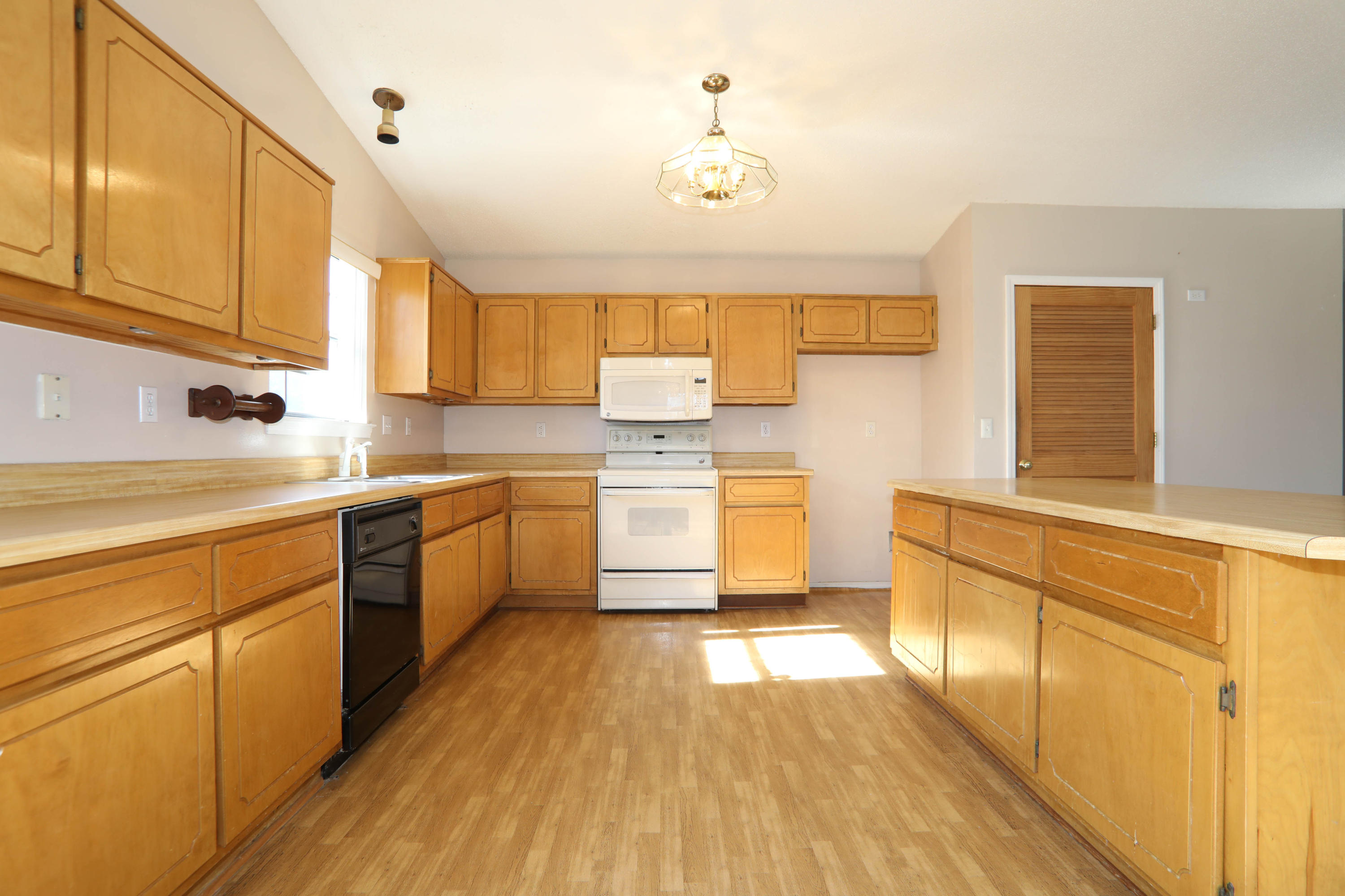 WYNNEHAVEN BEACH ESTATES - Residential