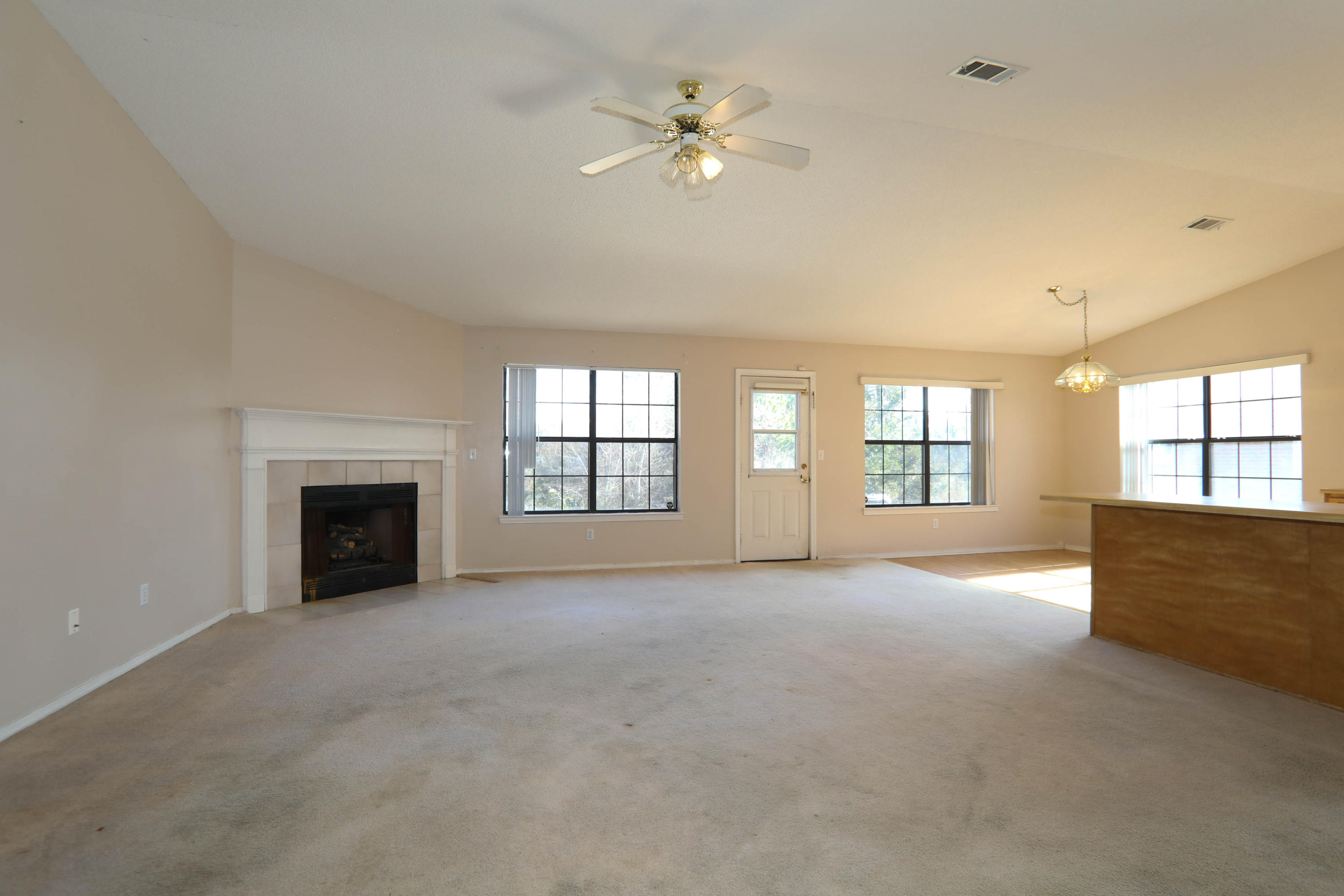 WYNNEHAVEN BEACH ESTATES - Residential